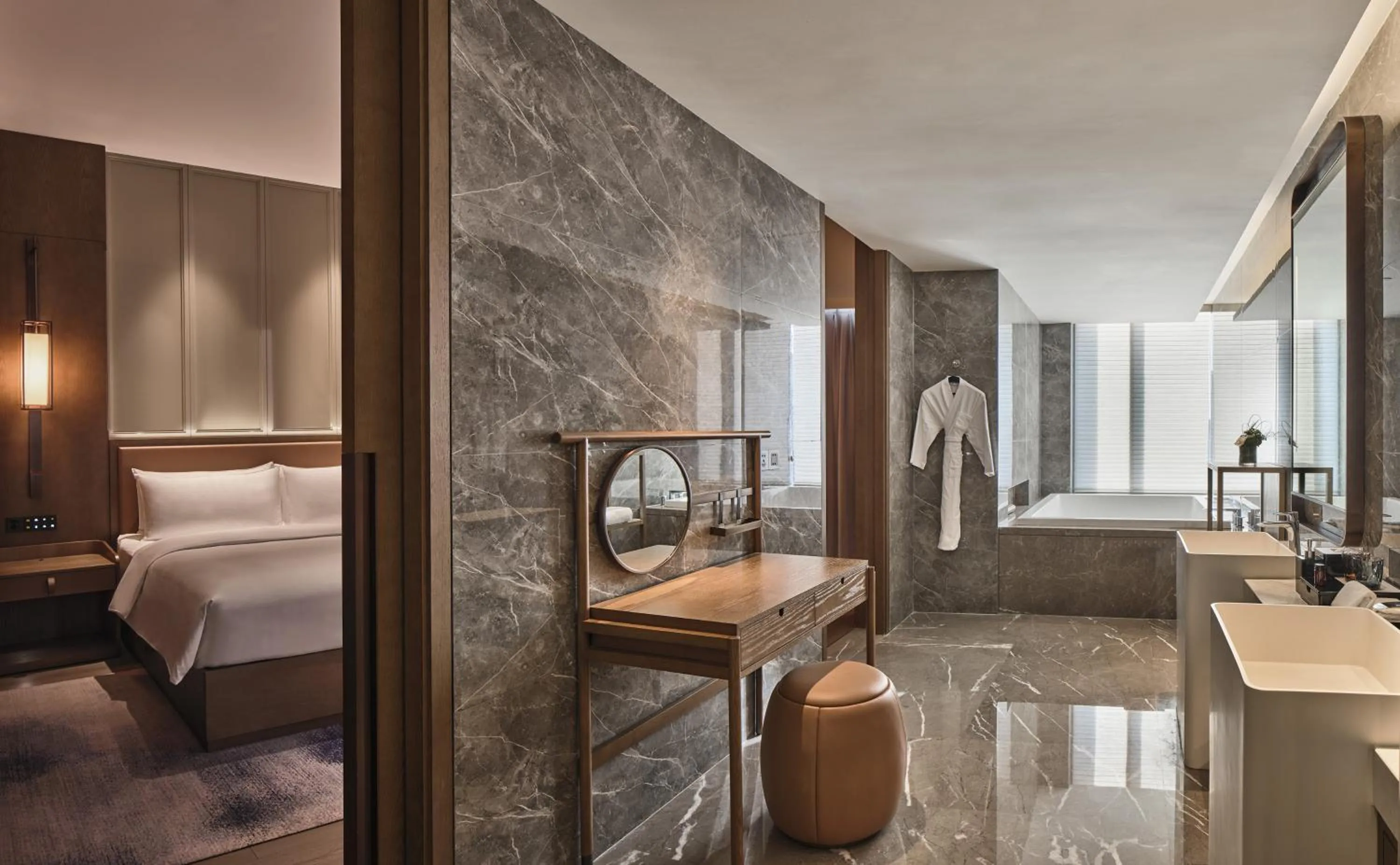 Bed in Crowne Plaza Chengdu Wuhou by IHG