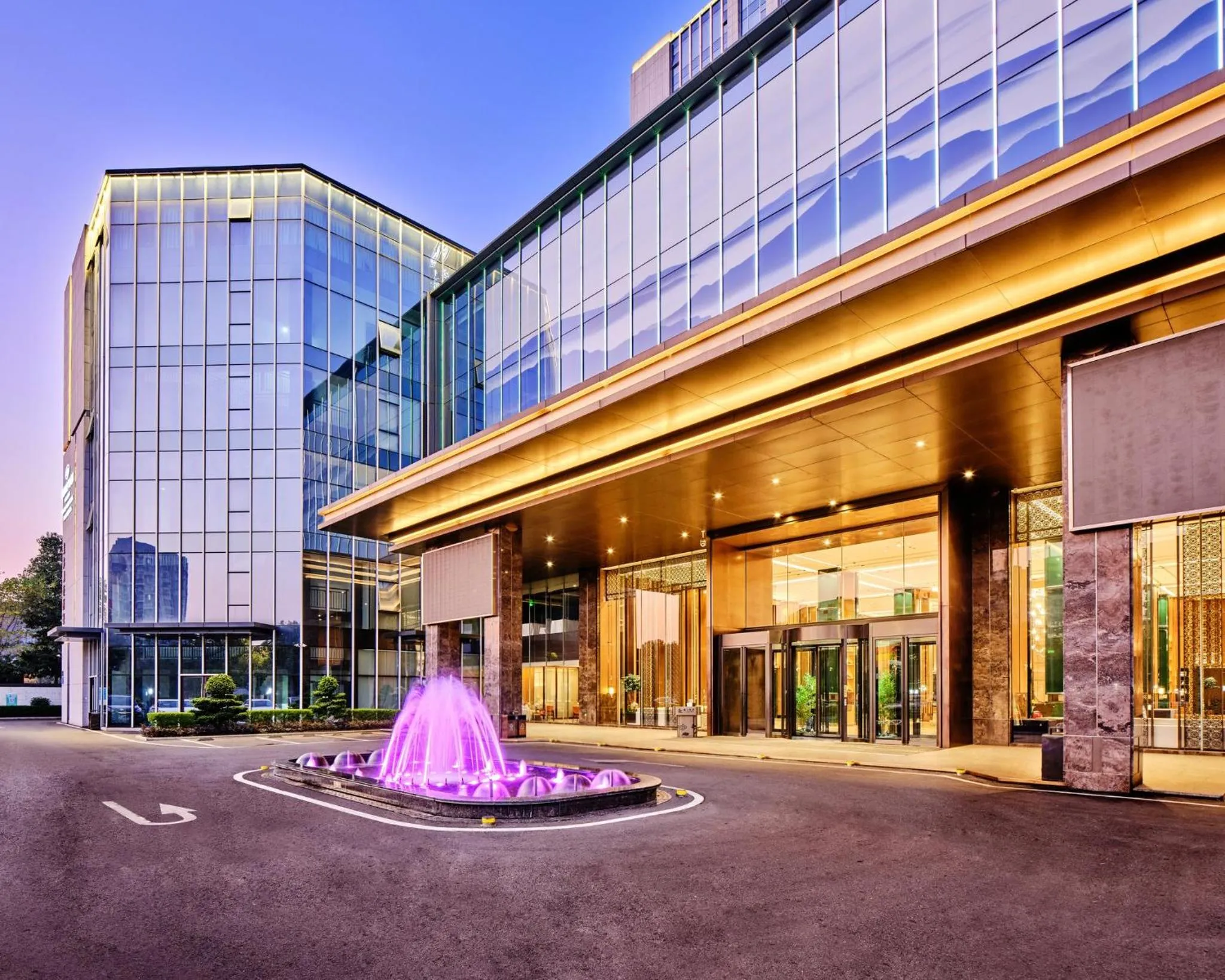 Property building in Crowne Plaza Chengdu Wuhou by IHG