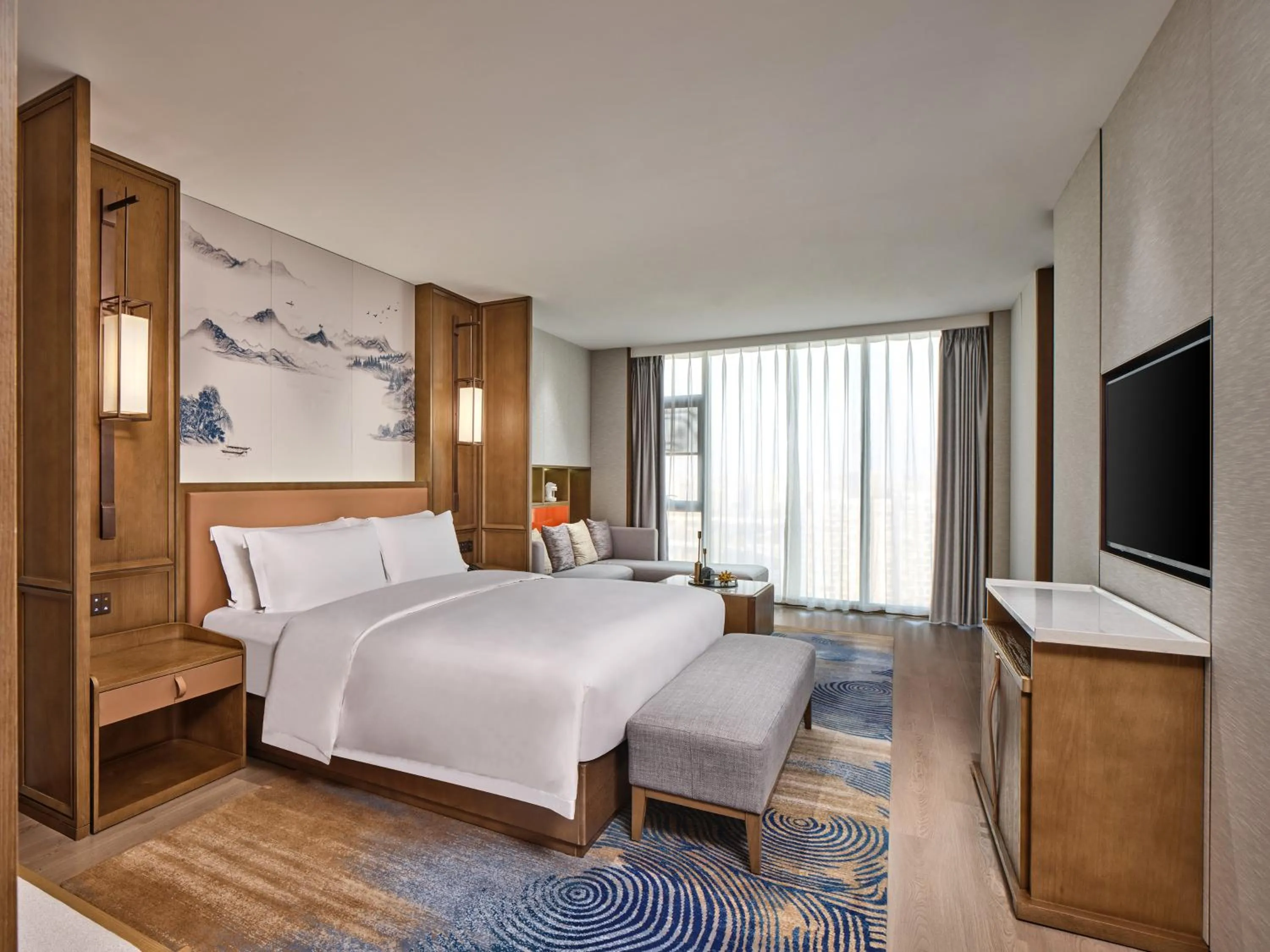 Bed in Crowne Plaza Chengdu Wuhou by IHG