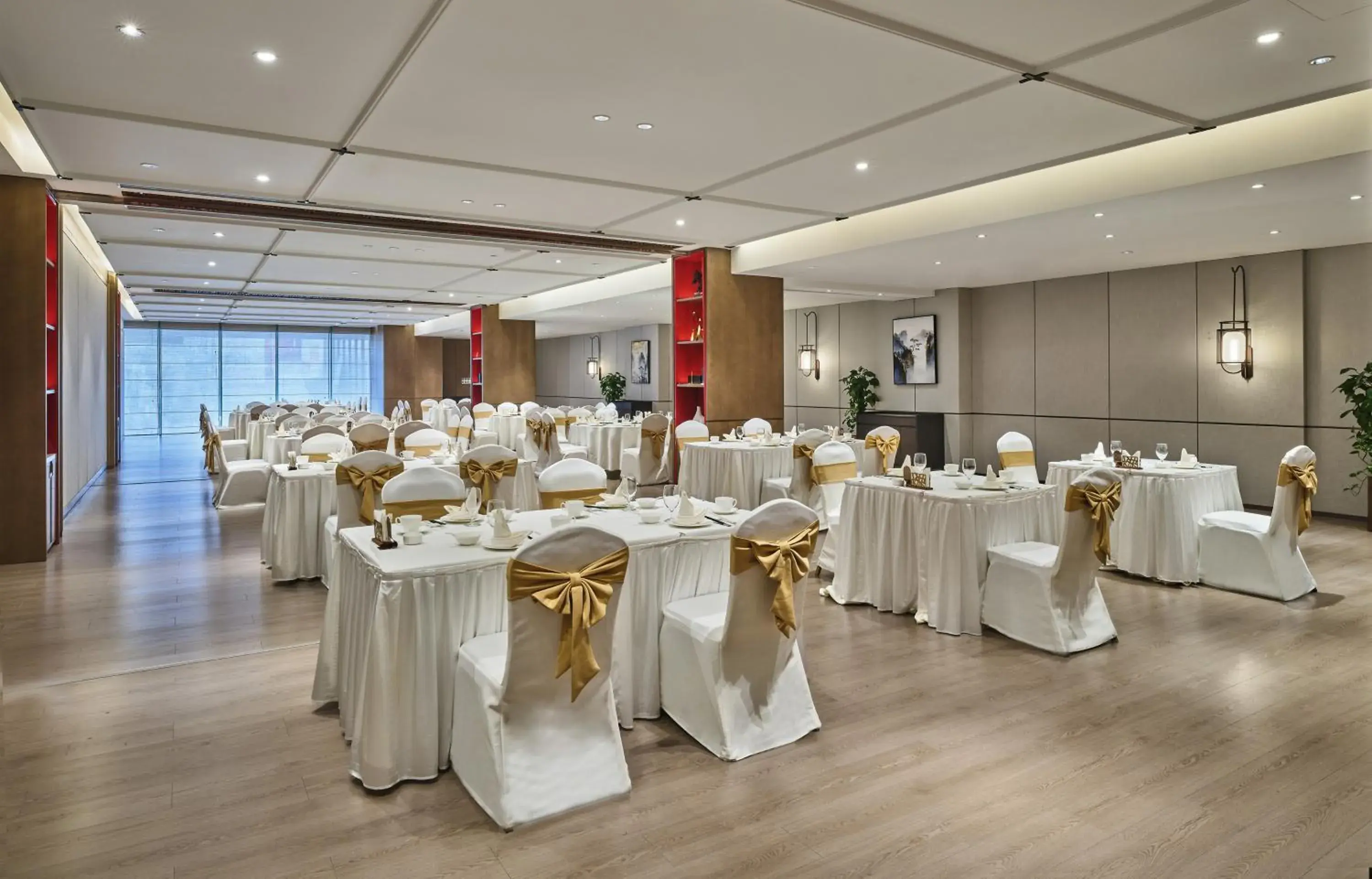 Restaurant/places to eat in Crowne Plaza Chengdu Wuhou by IHG Restaurant/places to eat in Crowne Plaza Chengdu Wuhou by IHG