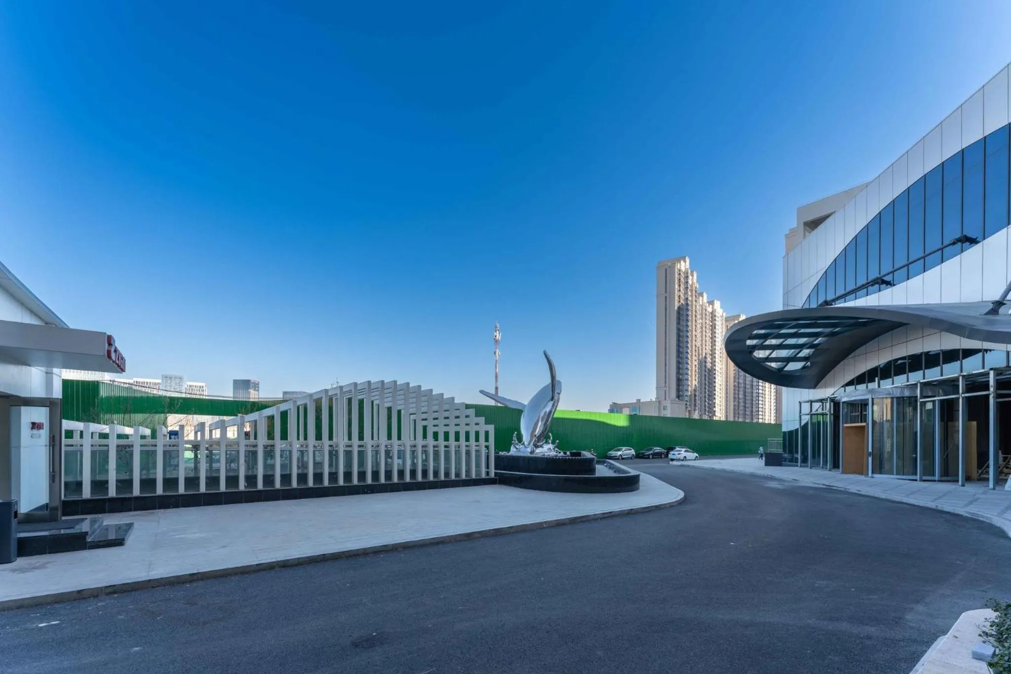 Property building in Holiday Inn Taiyuan Sunshine by IHG