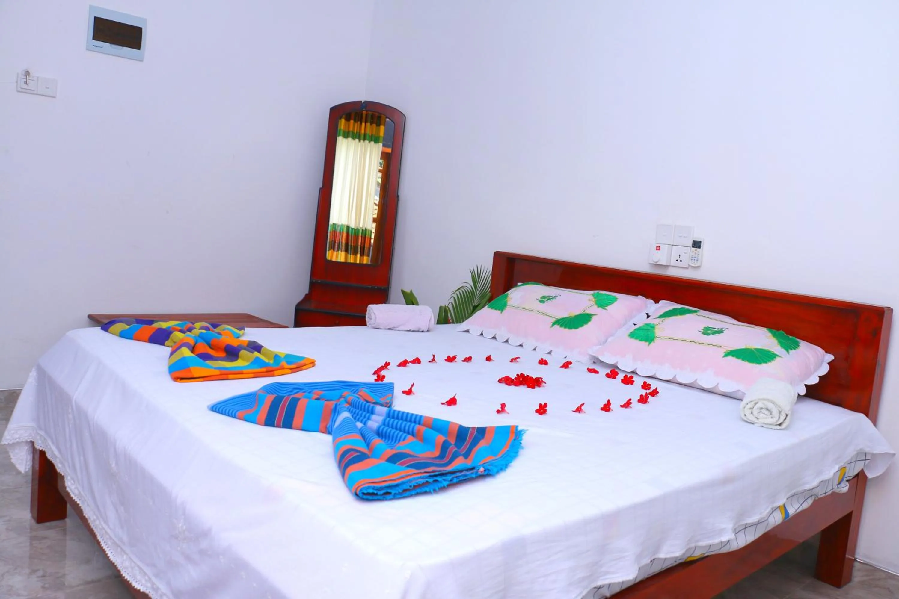 Location, Bed in Shine Park