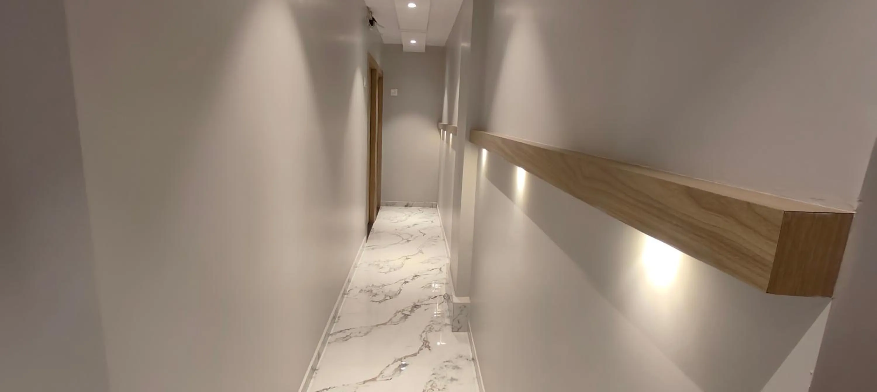 Lobby or reception in Grand Dyad Hotel - Near Kokilaben Hospital Andheri West