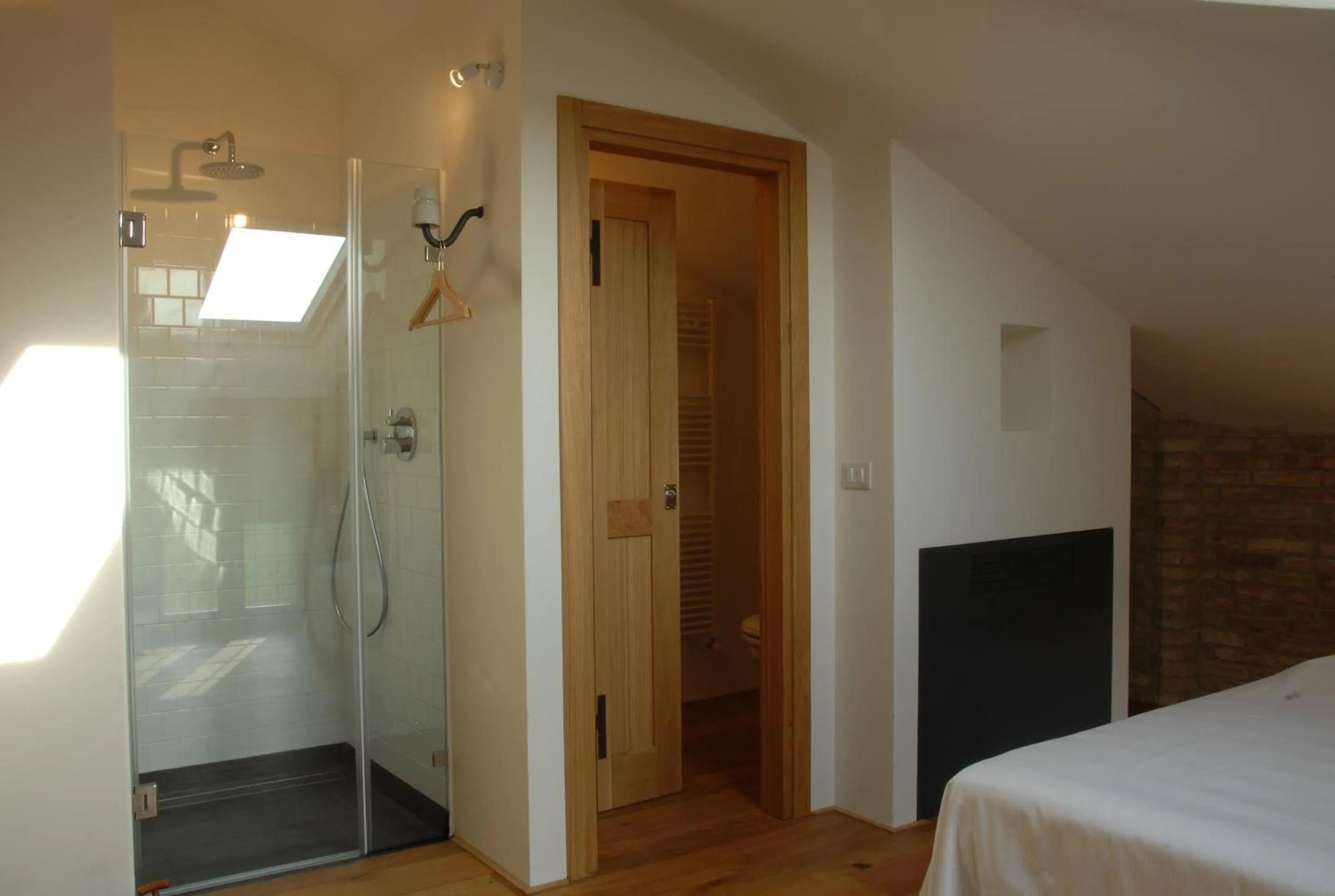 Bathroom, Bed in La Locanda Paradiso