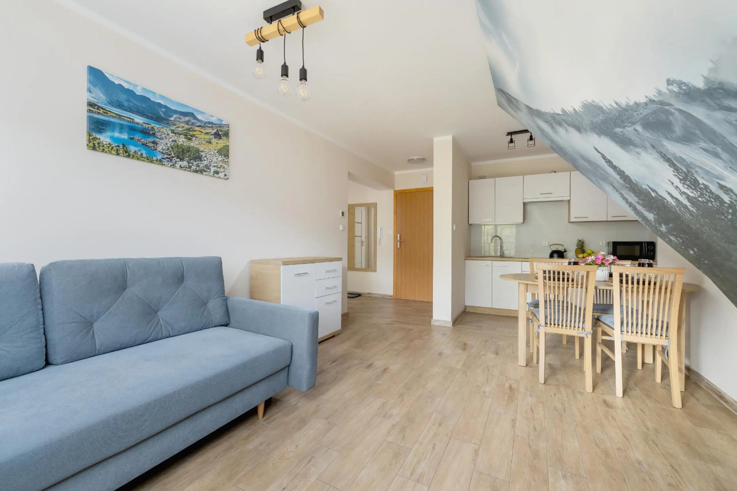Communal lounge/ TV room in Salwatoriańska Apartments Mountain View Zakopane by Noclegi Renters