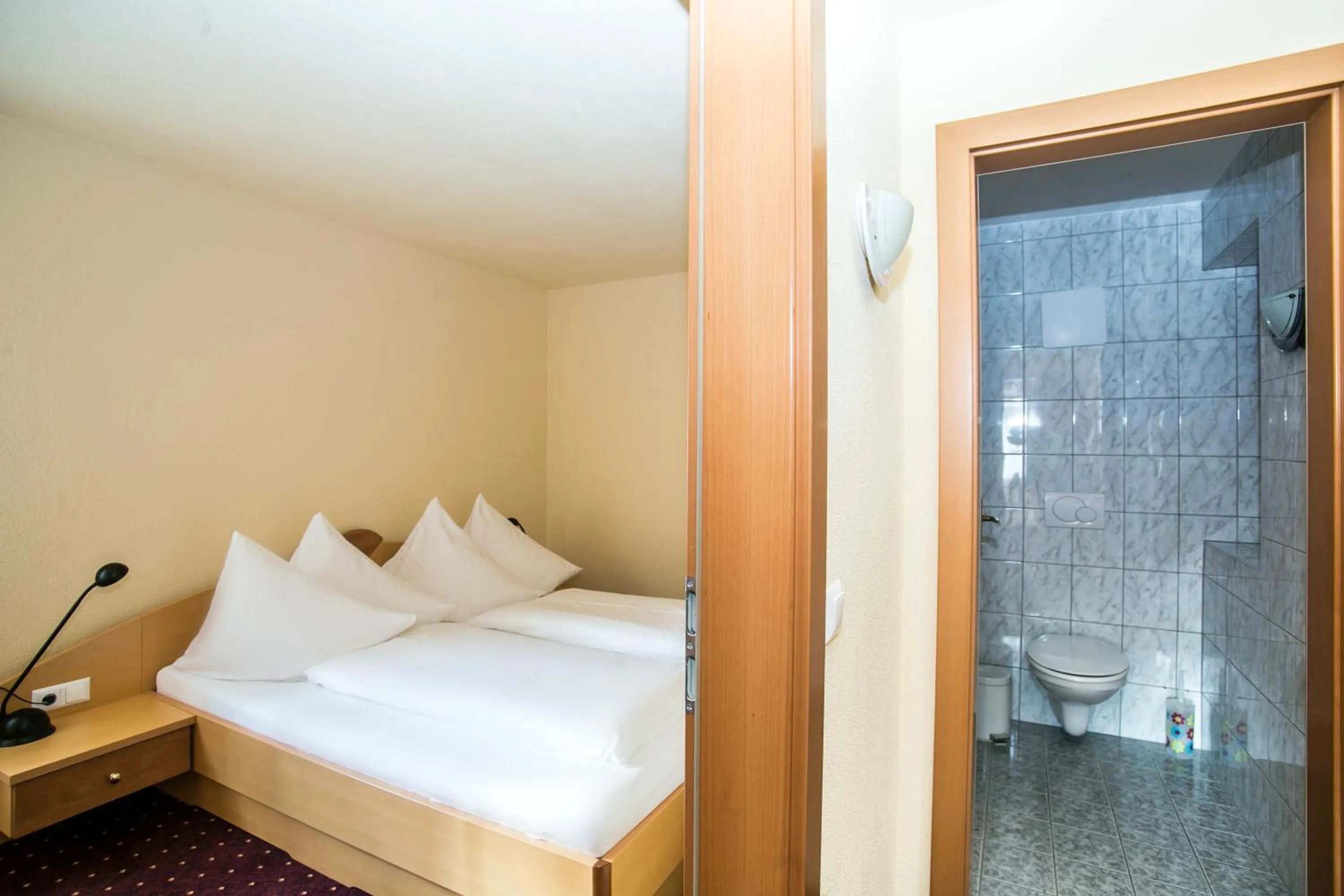 Living room, Bed in Hotel Tia Monte Nauders