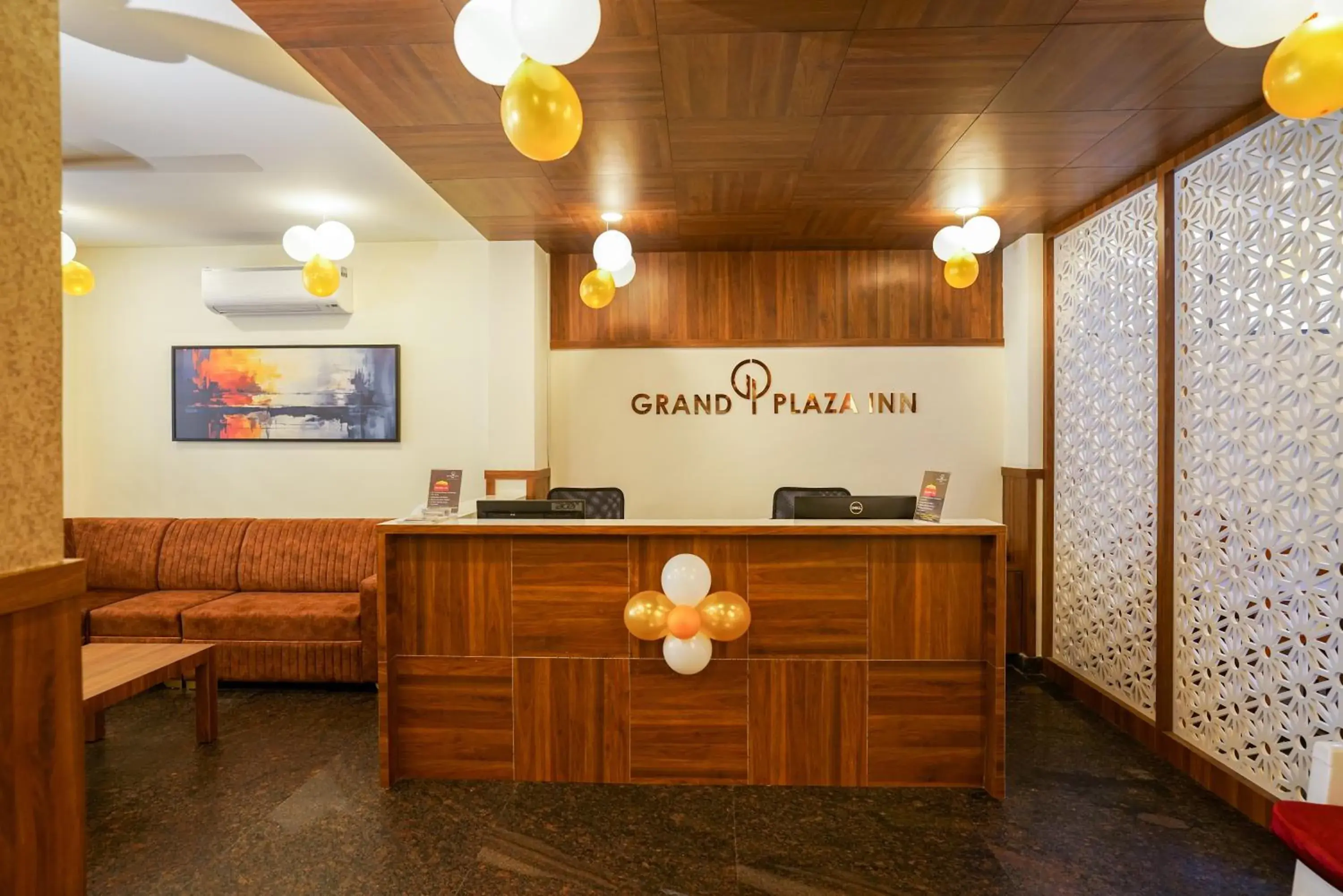 Lobby or reception in Grand Plaza Inn Lobby or reception in Grand Plaza Inn