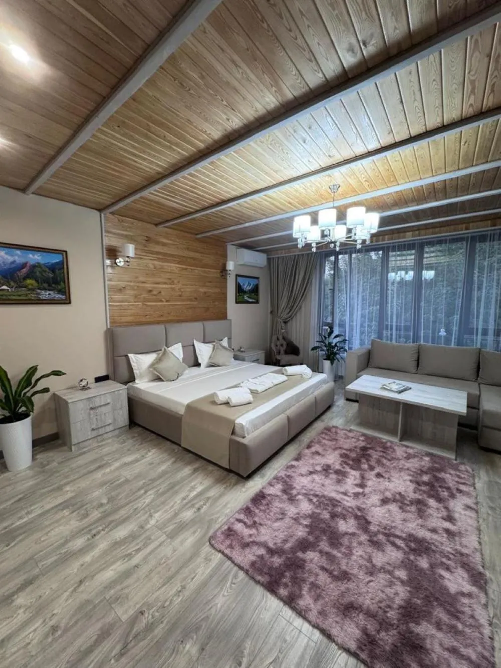 Photo of the whole room, Bed in Kausar Hotel