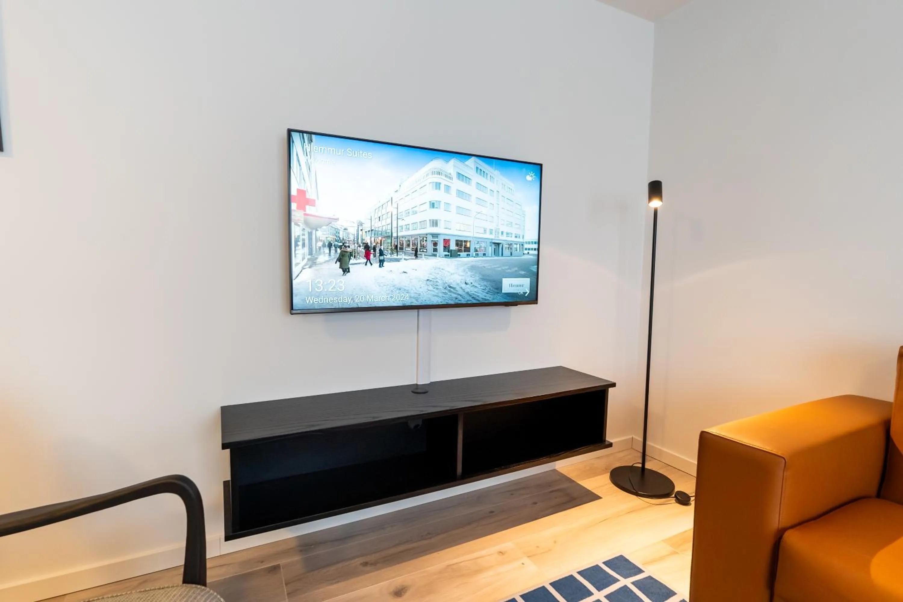 TV and multimedia in Hlemmur Suites