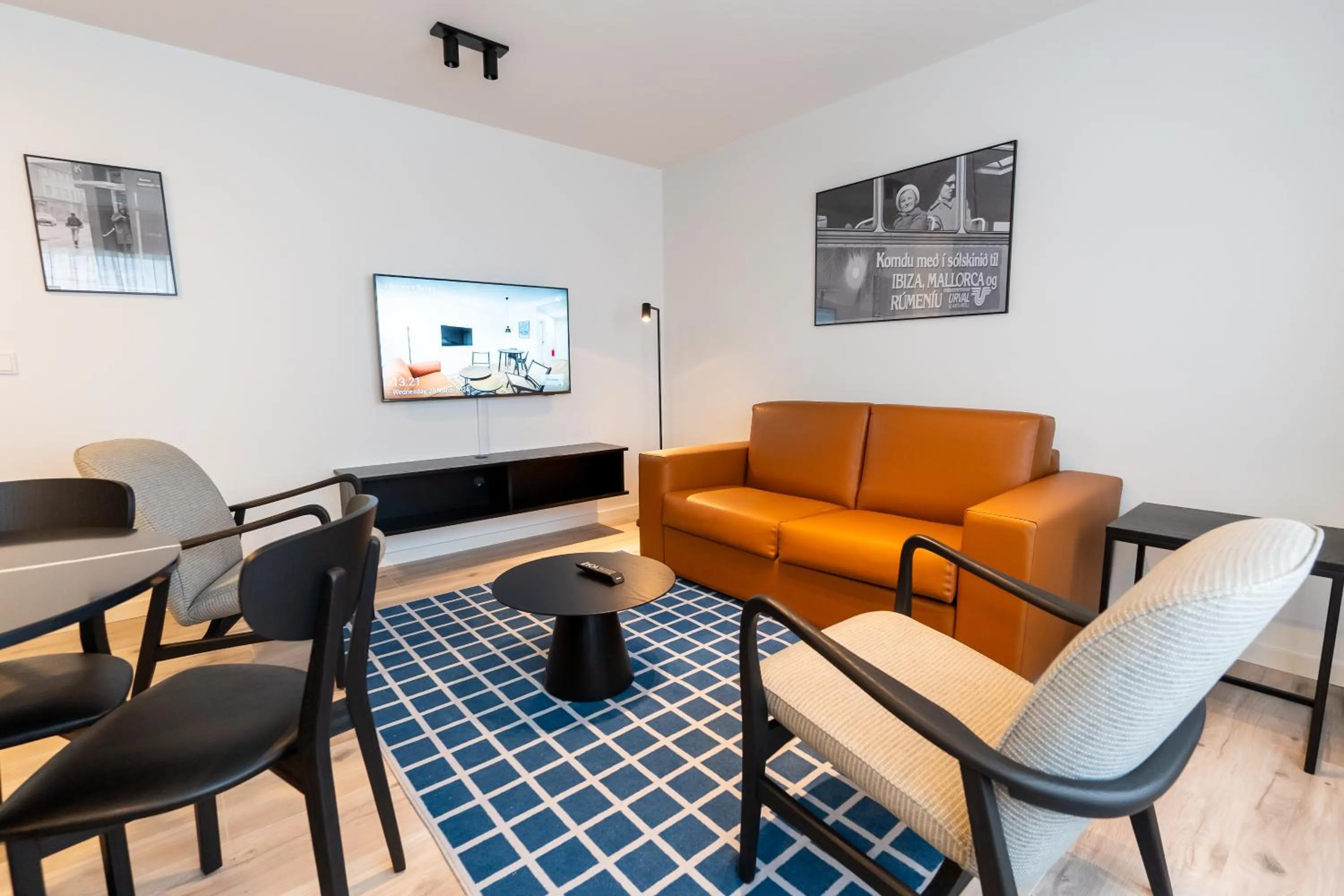 TV and multimedia in Hlemmur Suites