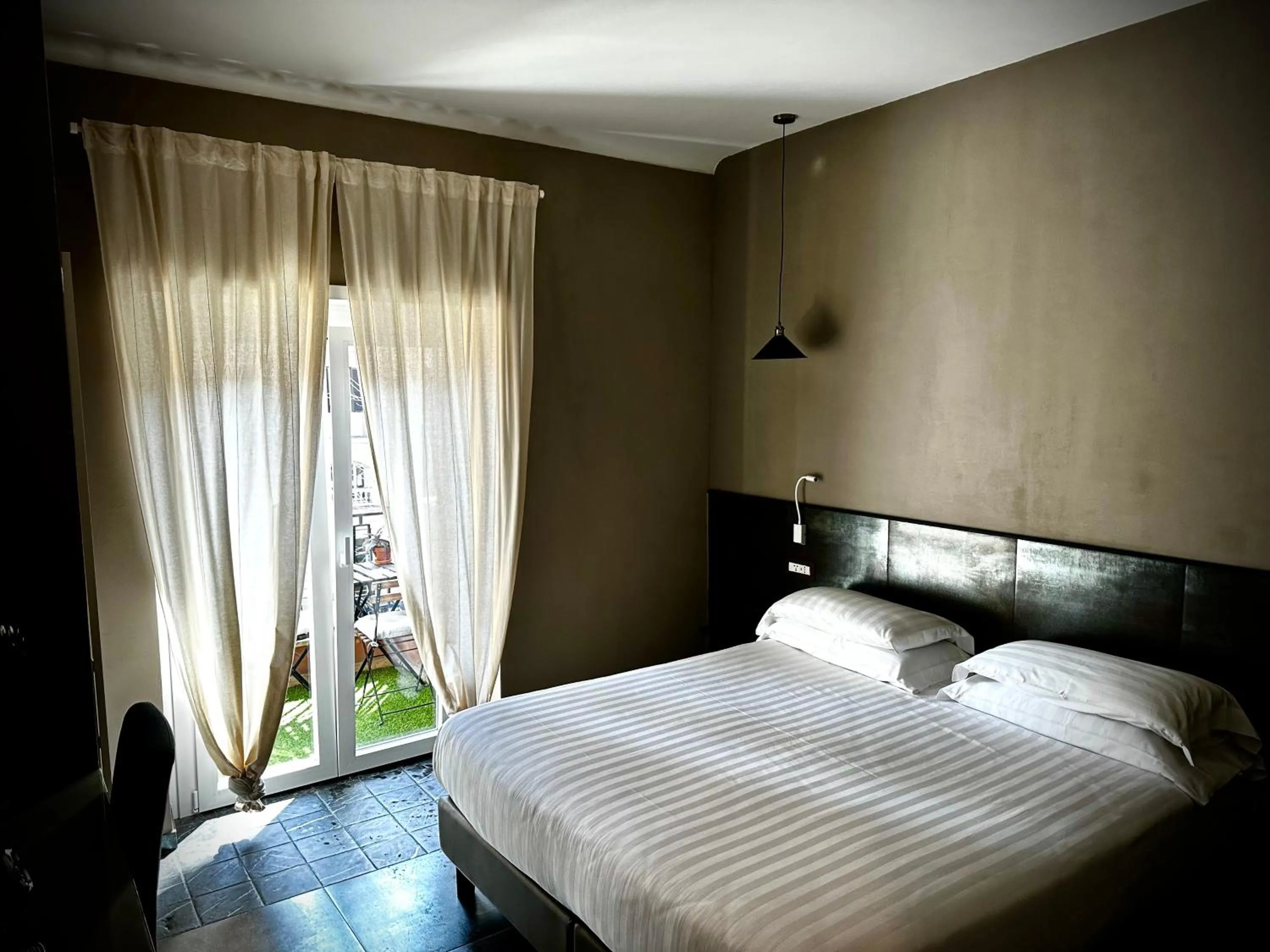 Bed in Trastevere House B&B