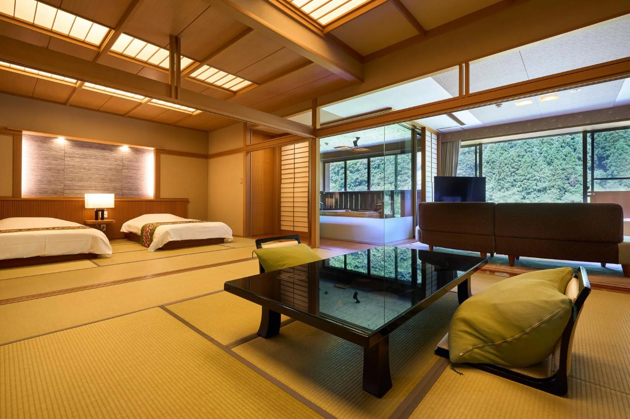 Bed in Shogawa Onsen Yumetsuzuri