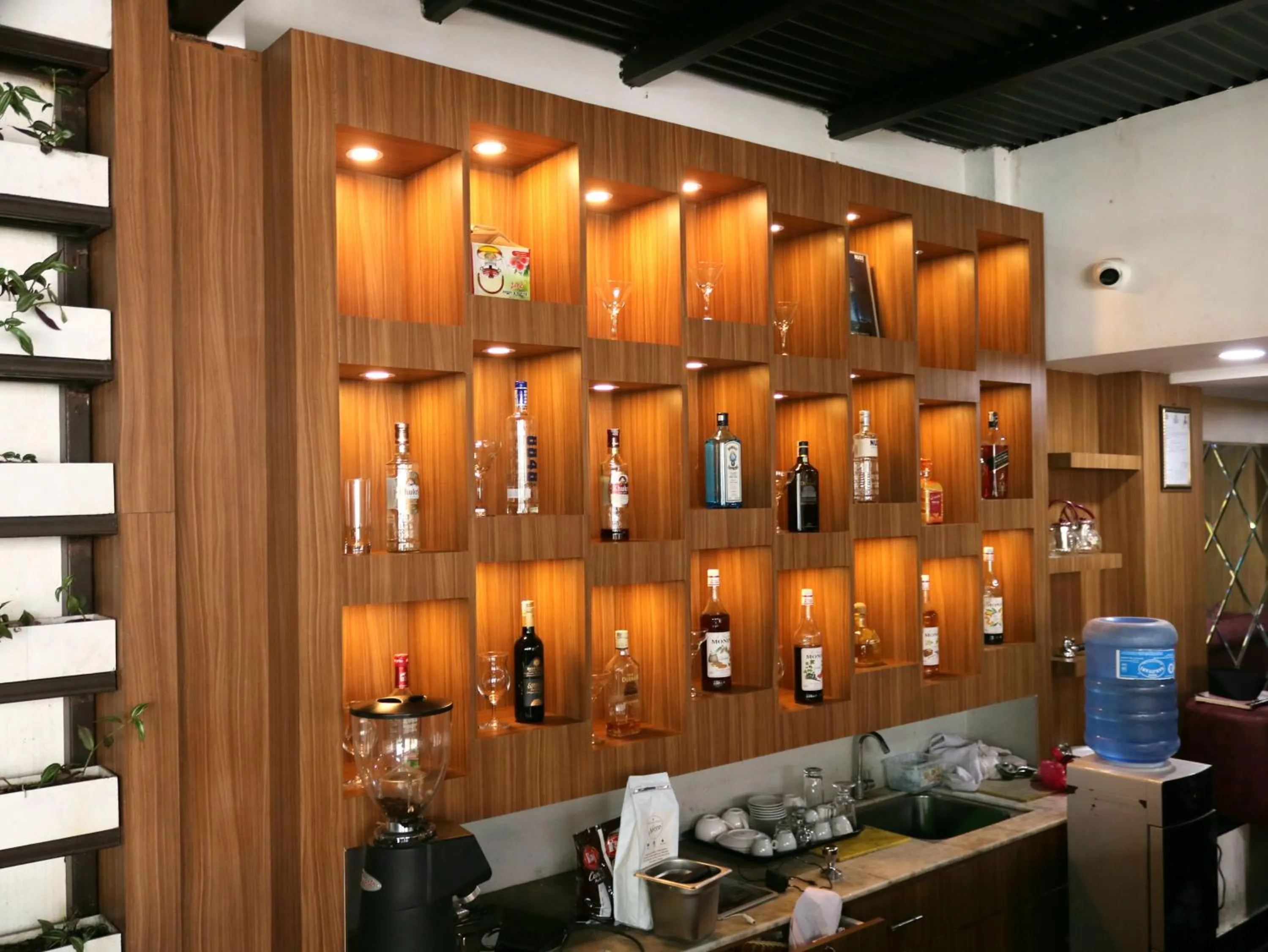 Restaurant/places to eat in Hotel Mustang Holiday Inn