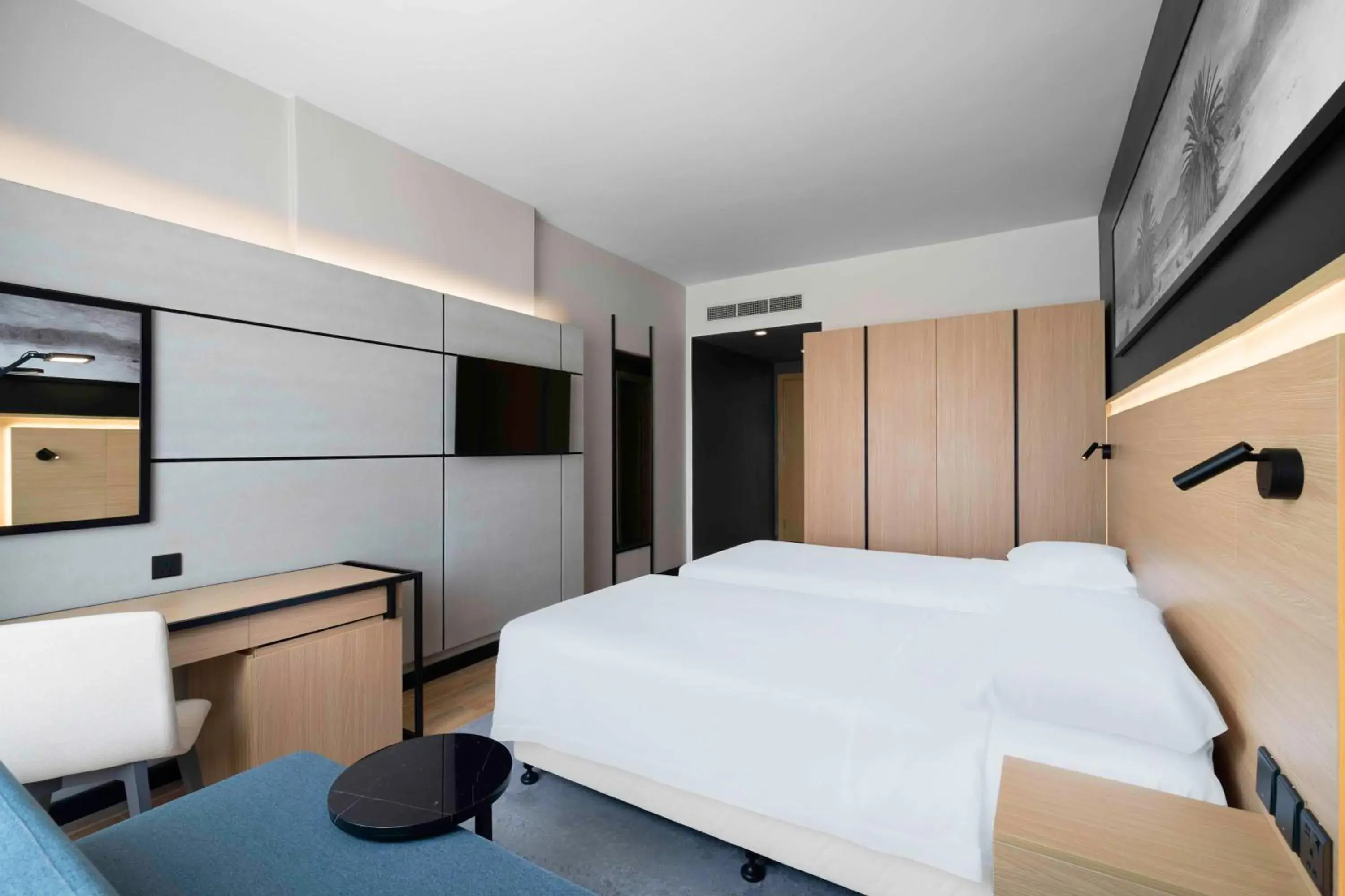 Bedroom, Bed in Park Inn by Radisson Makkah Thakher Algharbi Bedroom, Bed in Park Inn by Radisson Makkah Thakher Algharbi