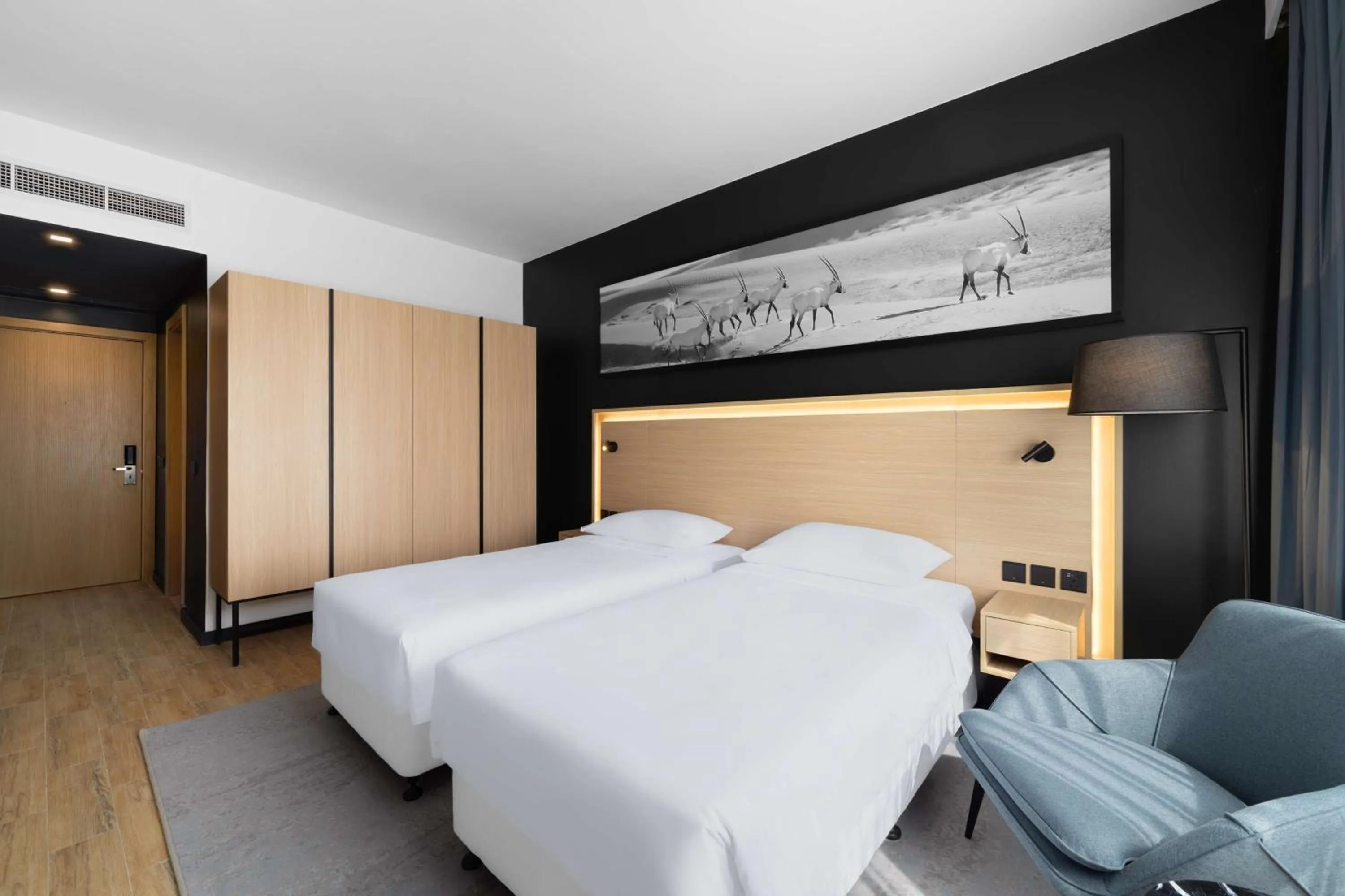 Bedroom, Bed in Park Inn by Radisson Makkah Thakher Algharbi