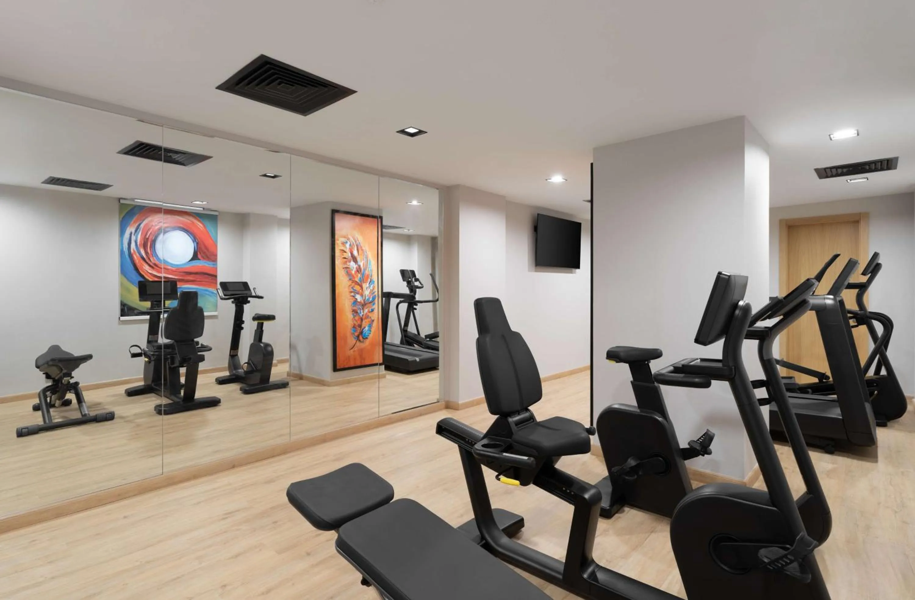 Fitness centre/facilities in Park Inn by Radisson Makkah Thakher Algharbi