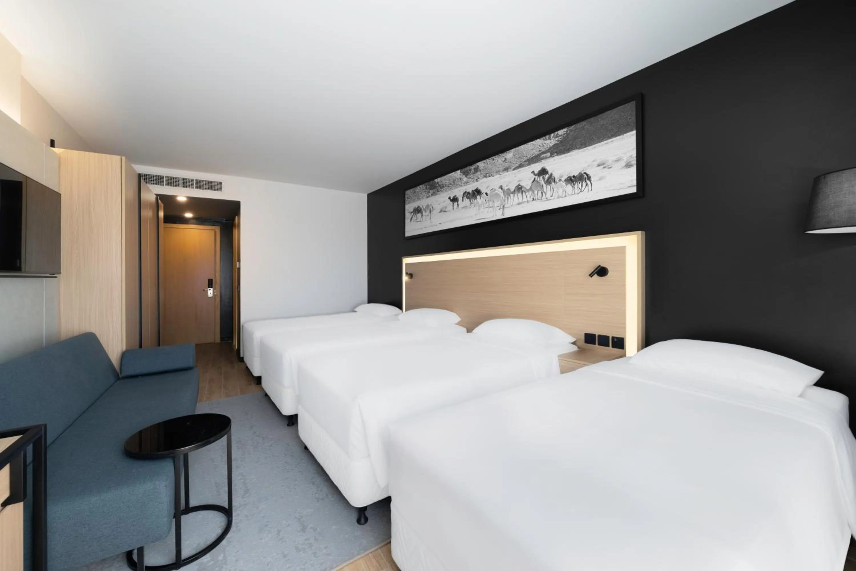 Bed in Park Inn by Radisson Makkah Thakher Algharbi