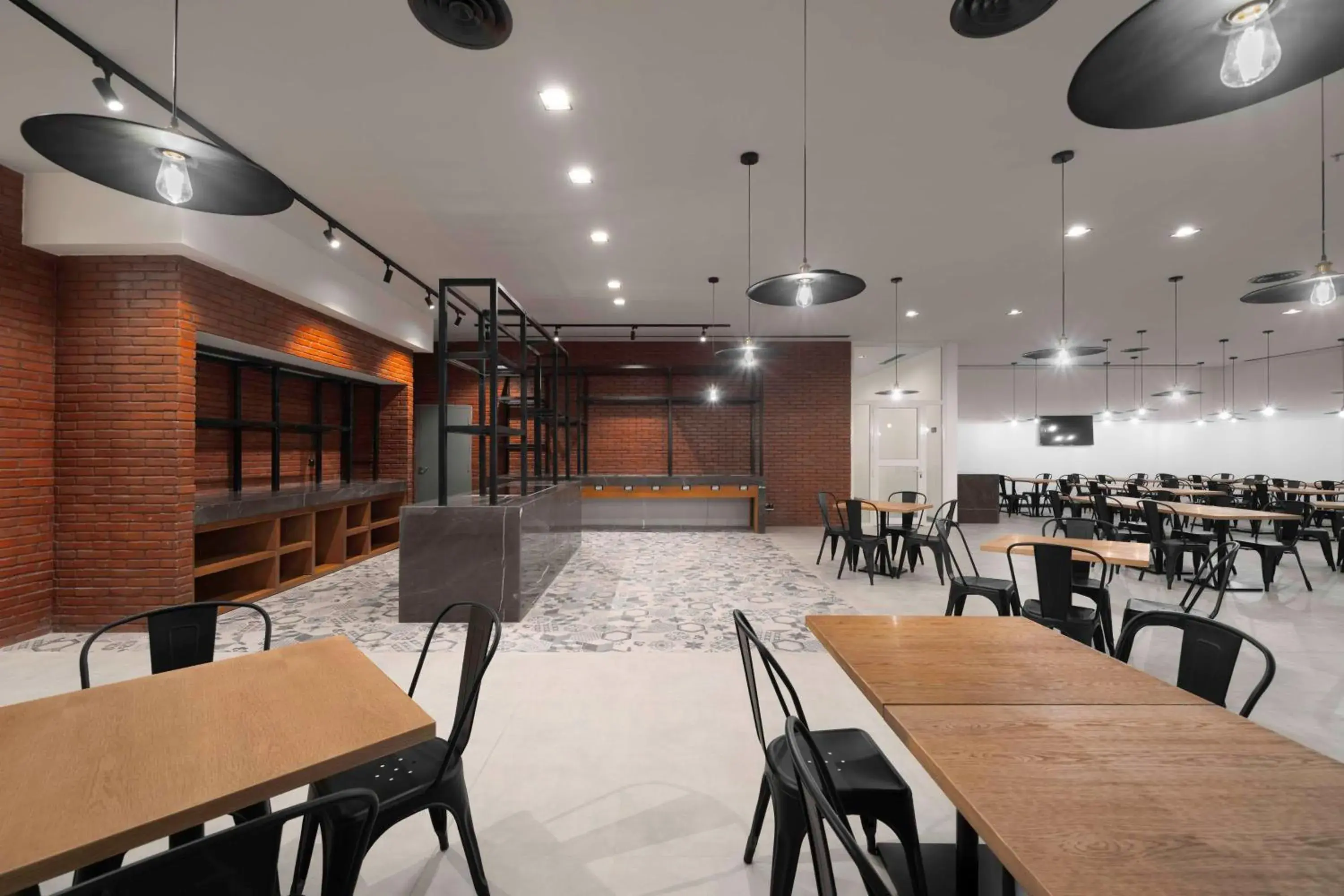 Restaurant/places to eat in Park Inn by Radisson Makkah Thakher Algharbi Restaurant/places to eat in Park Inn by Radisson Makkah Thakher Algharbi