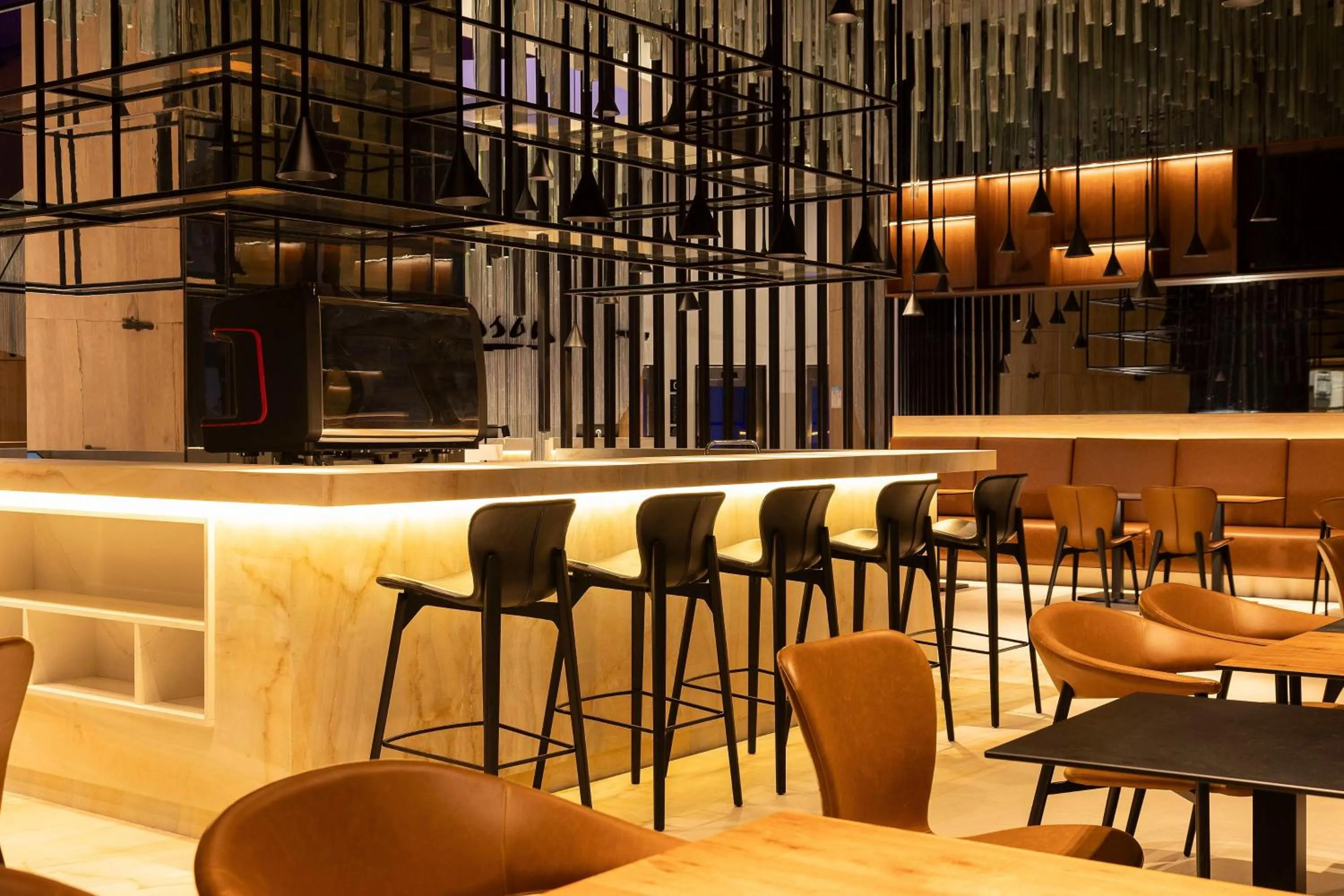 Restaurant/places to eat in Radisson Hotel Tunis, City Center