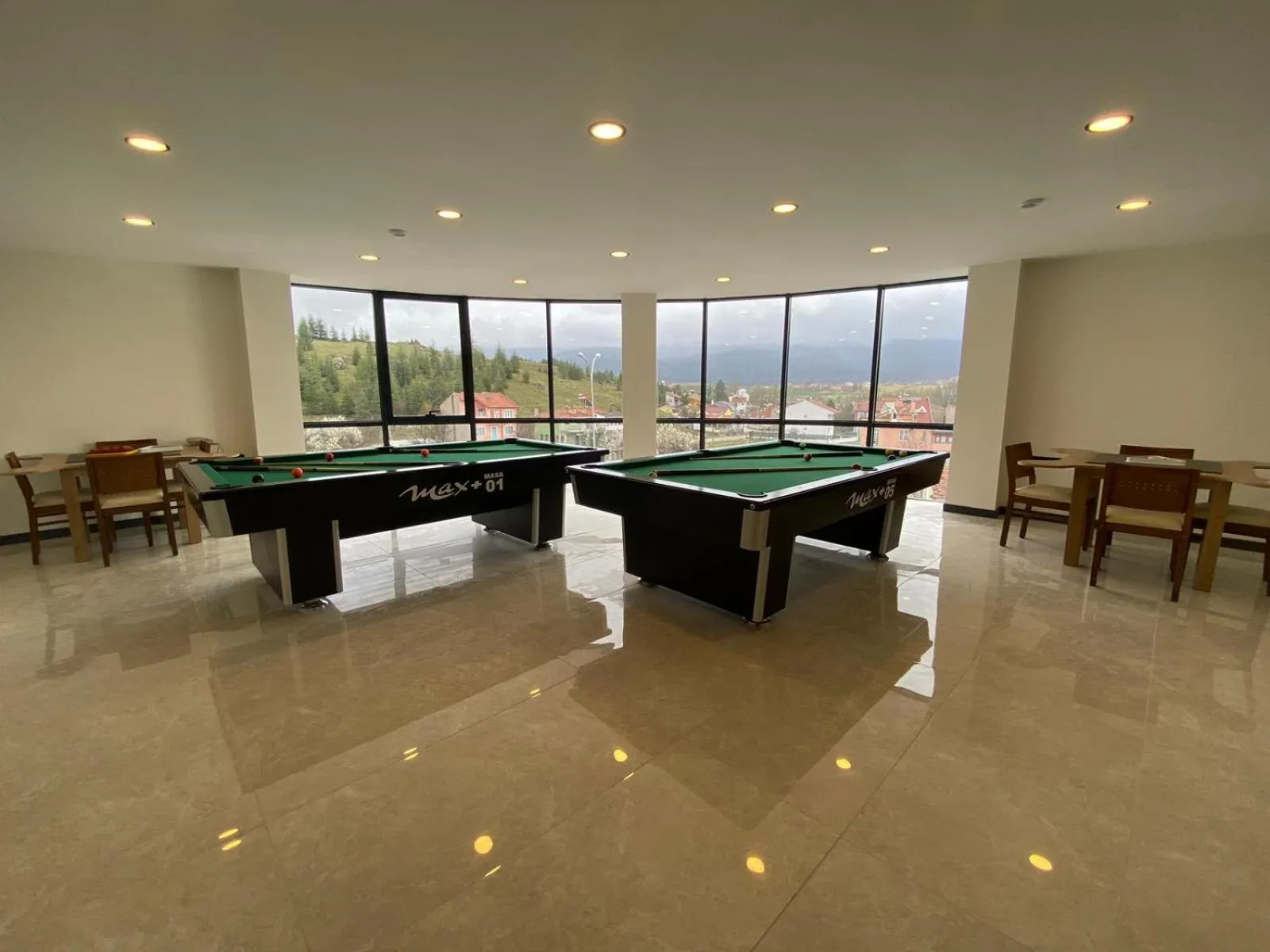 Game Room in Efe Termal