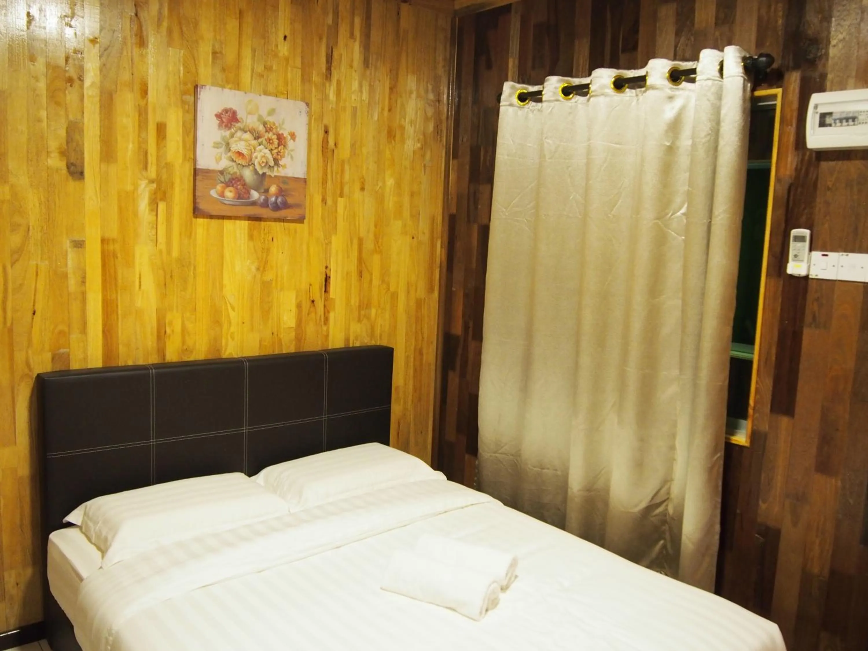 Bed in Mabohai Resort Klebang