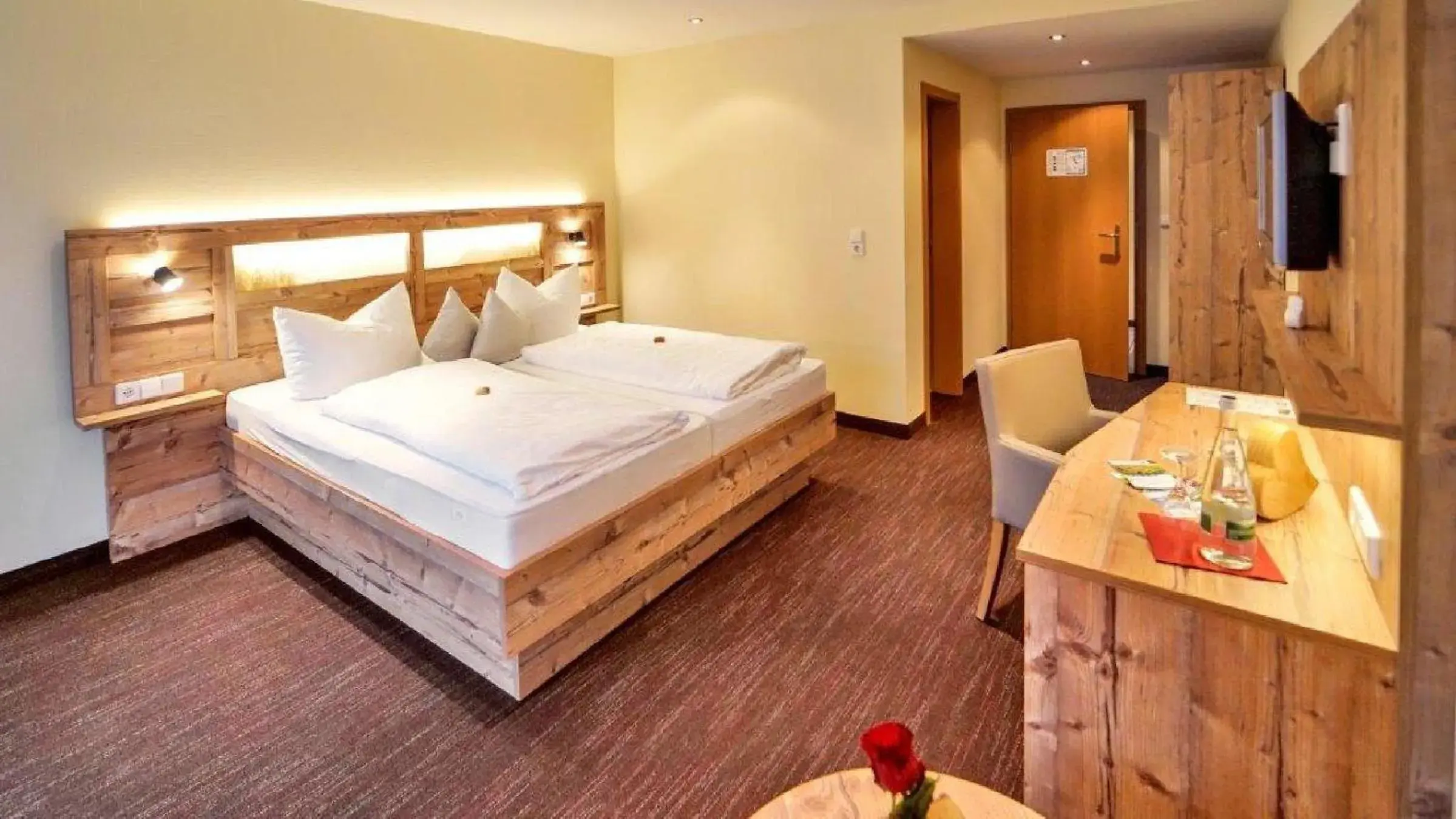 Superior Double Room - single occupancy in Hotel Walkenstein Superior Double Room - single occupancy in Hotel Walkenstein