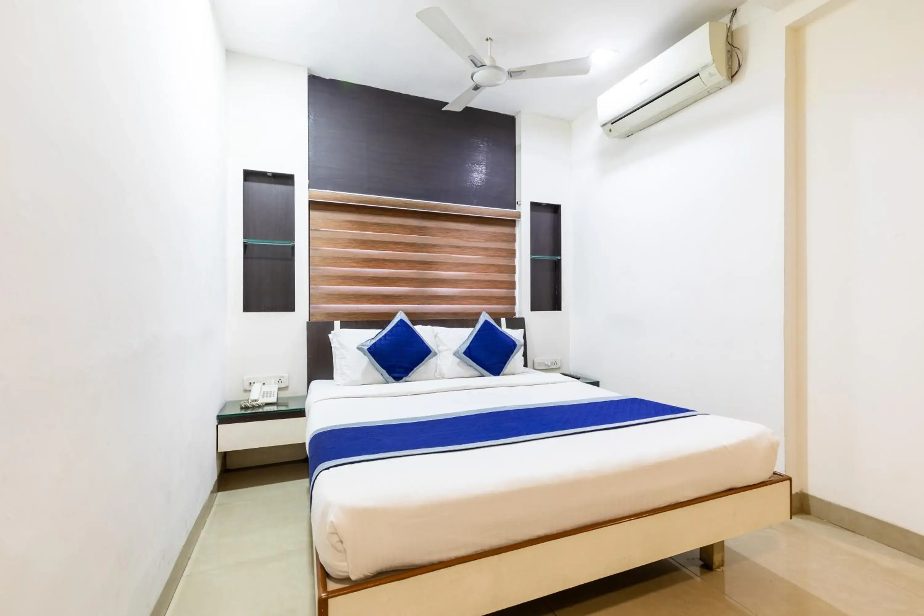 Bed in Hotel Kalinga Bed in Hotel Kalinga