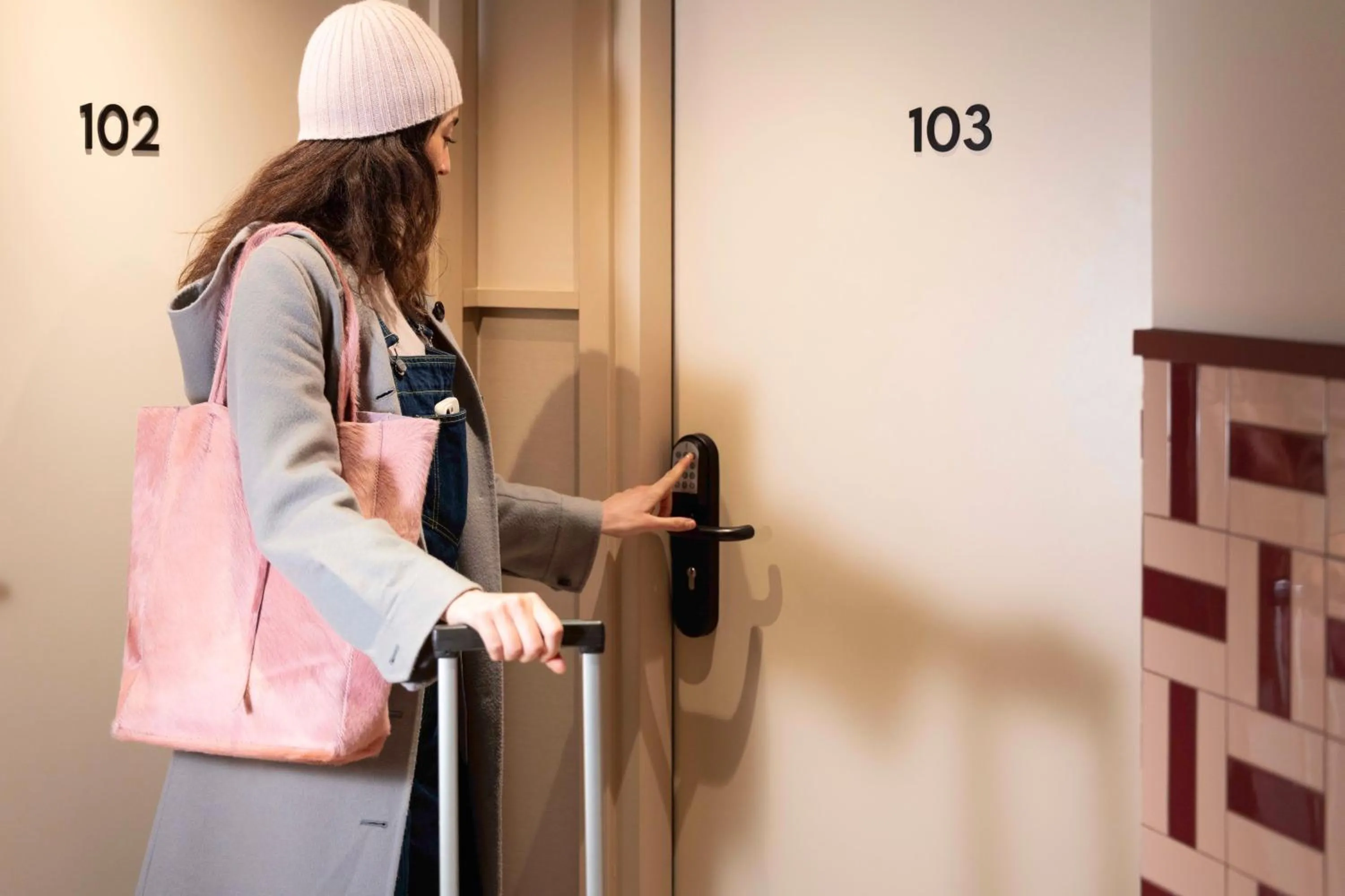 People in Yuna Montmartre - ApartHotel
