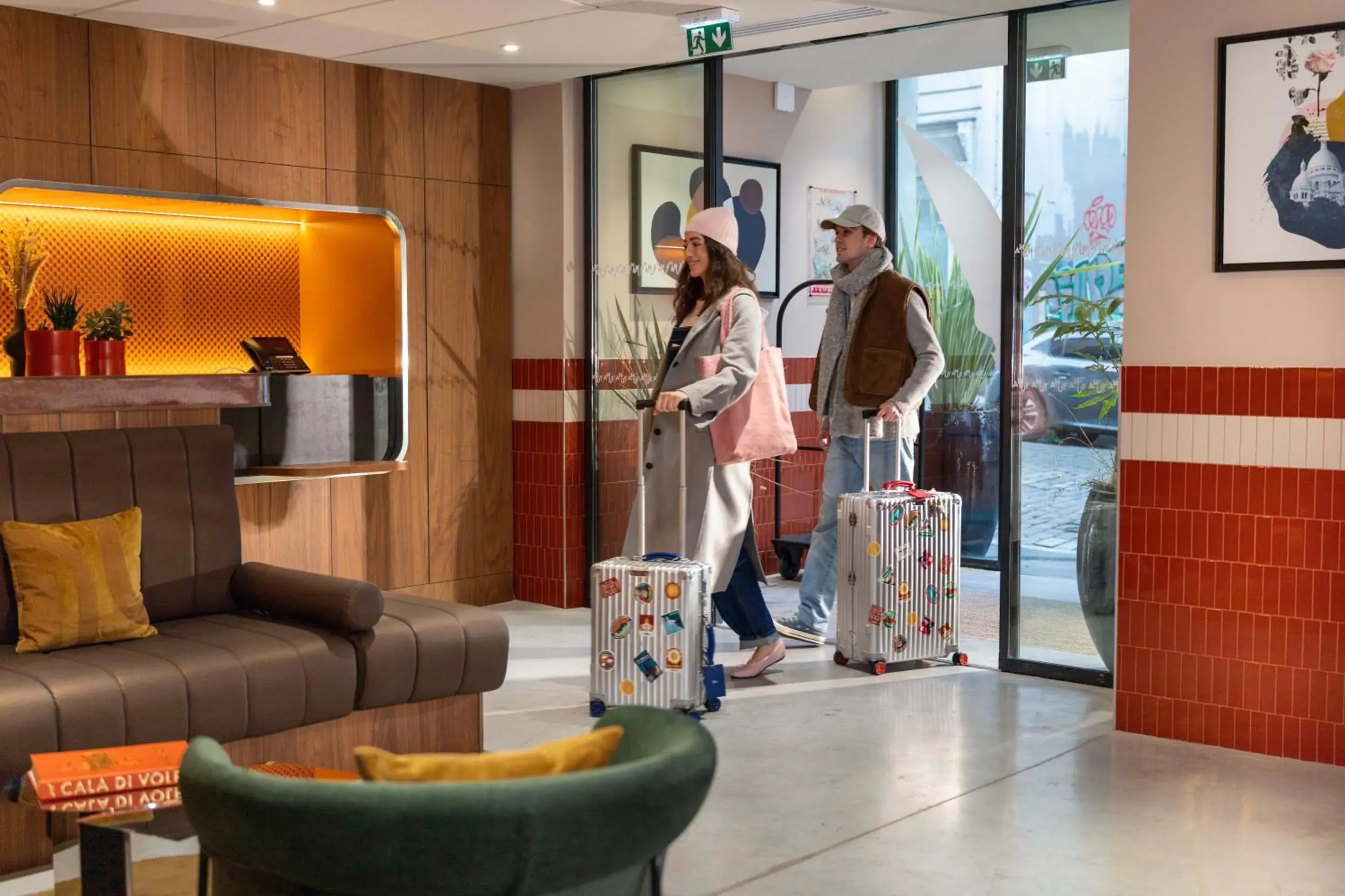 Lobby or reception in Yuna Montmartre - ApartHotel Lobby or reception in Yuna Montmartre - ApartHotel