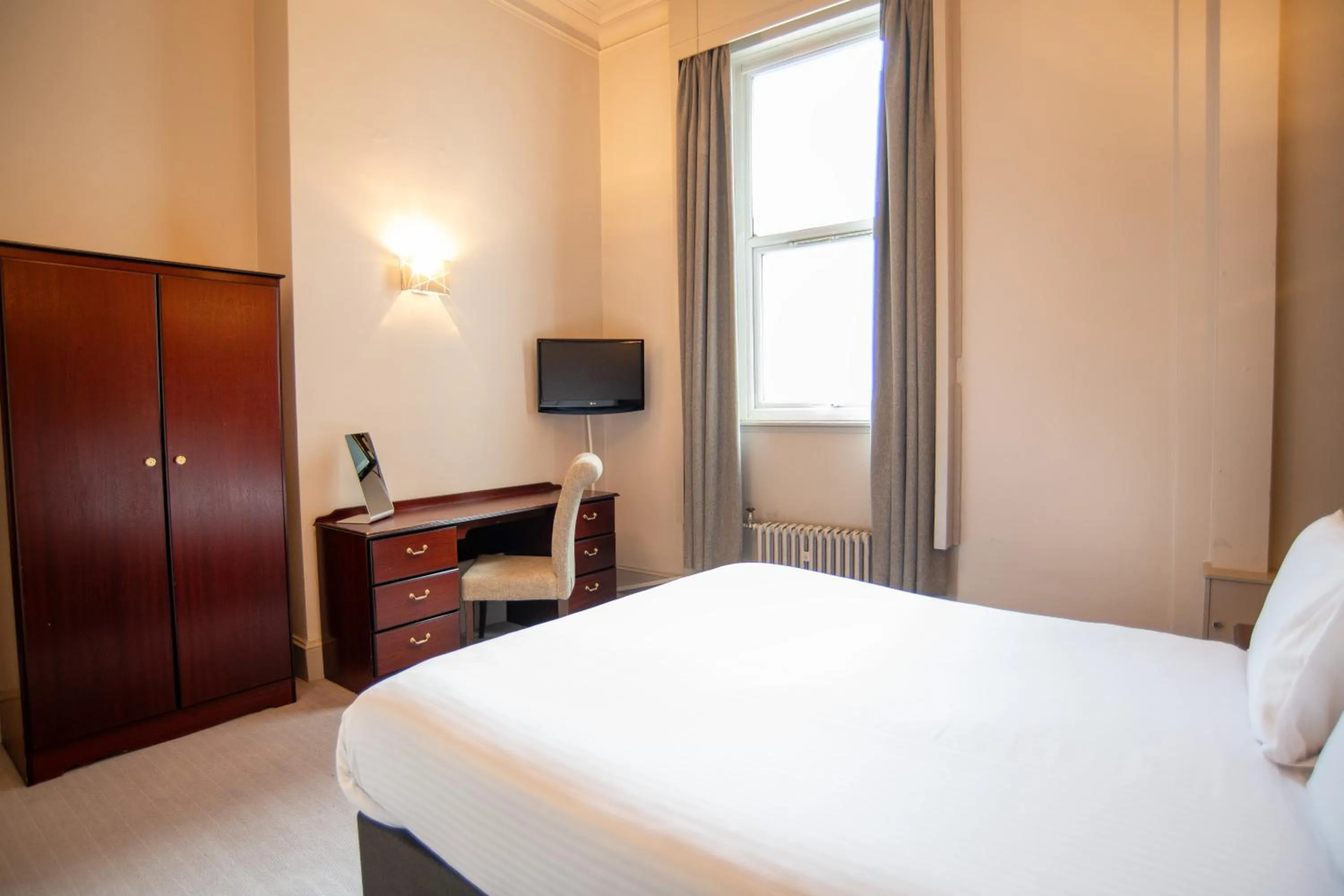 Bed in The Station Hotel