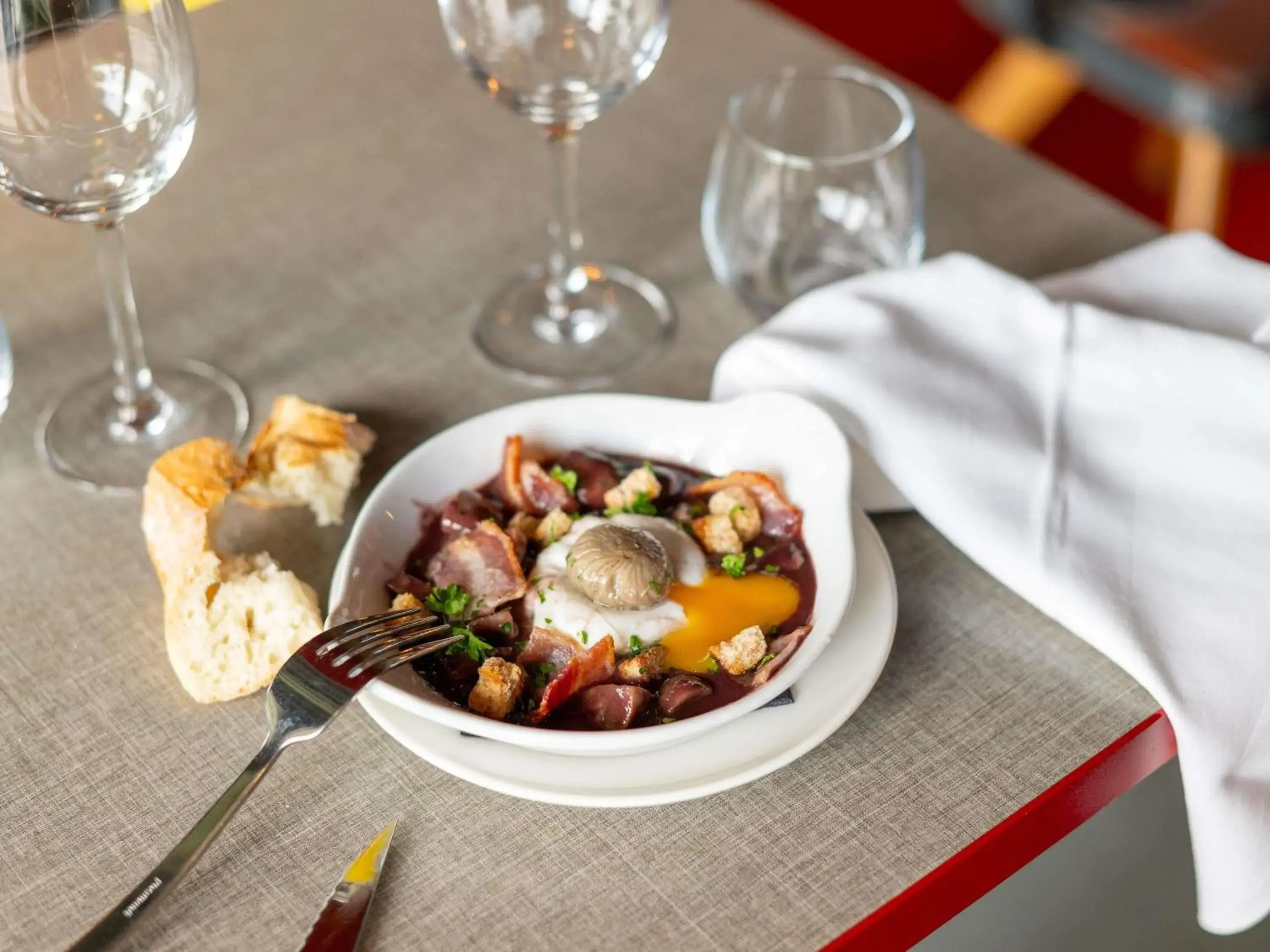 Restaurant/places to eat in ibis Styles Lyon Centre Confluence Restaurant/places to eat in ibis Styles Lyon Centre Confluence