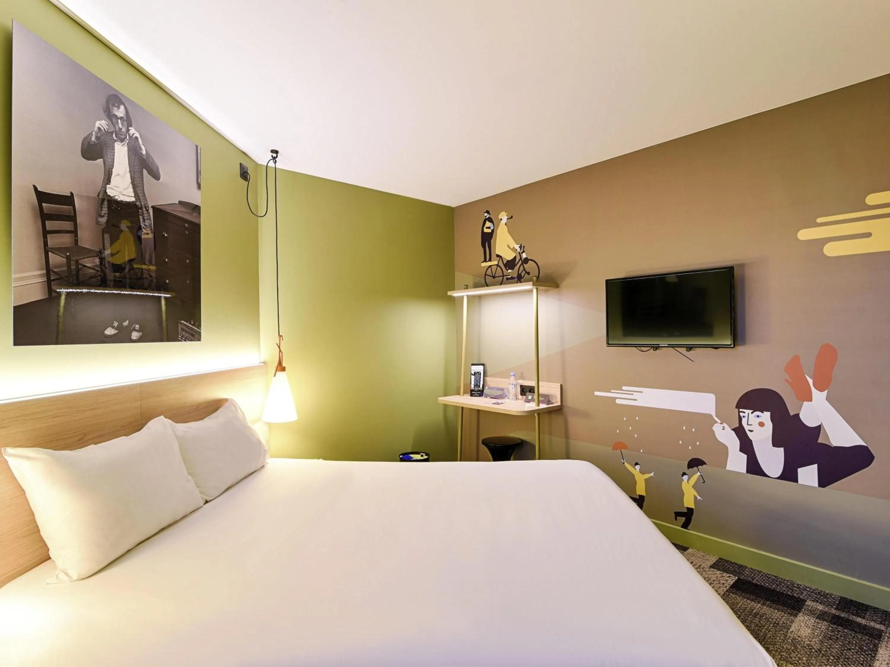 Bedroom, Bed in ibis Styles Lyon Centre Confluence