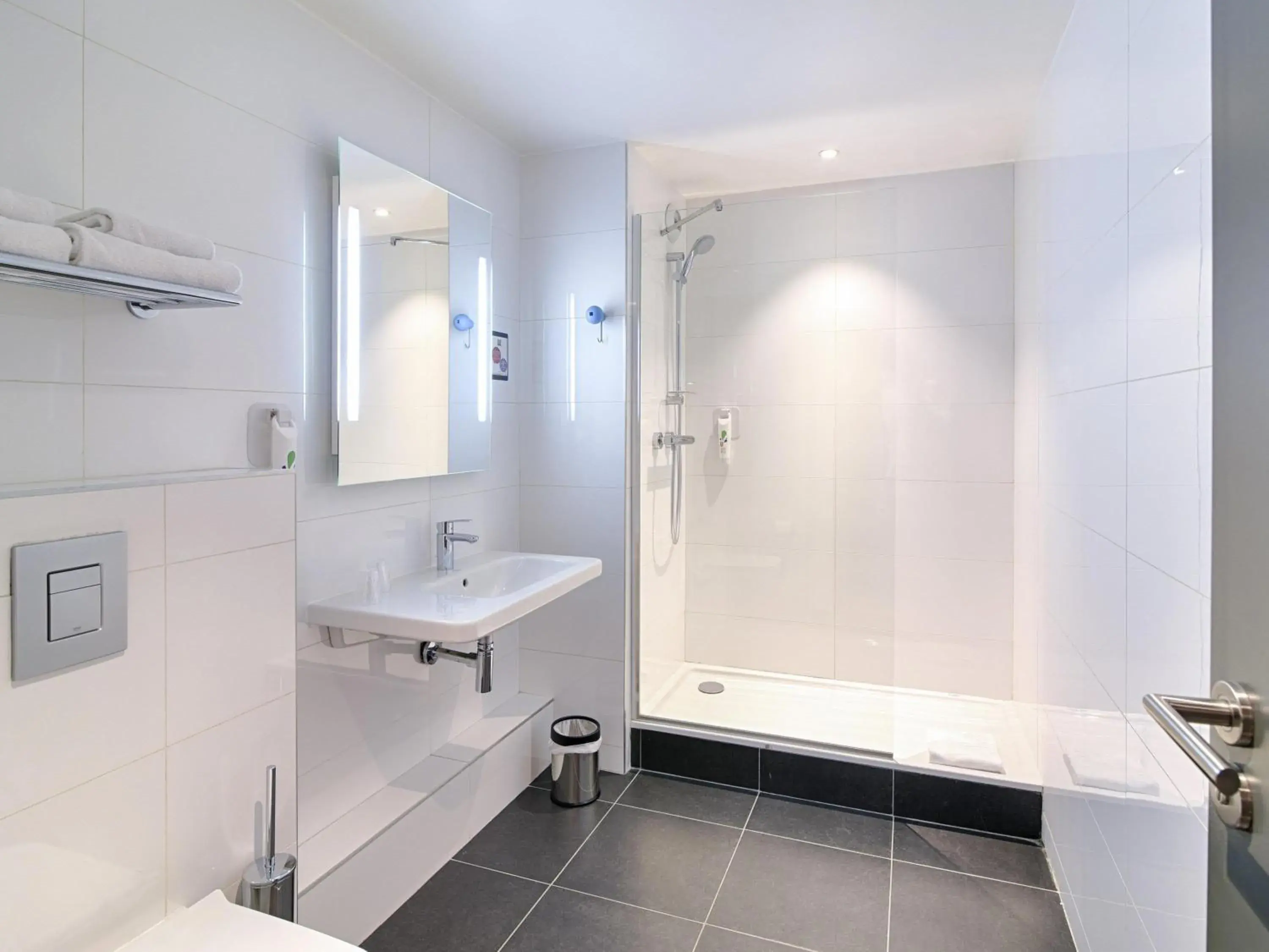 Bedroom in ibis Styles Lyon Centre Confluence Bedroom in ibis Styles Lyon Centre Confluence