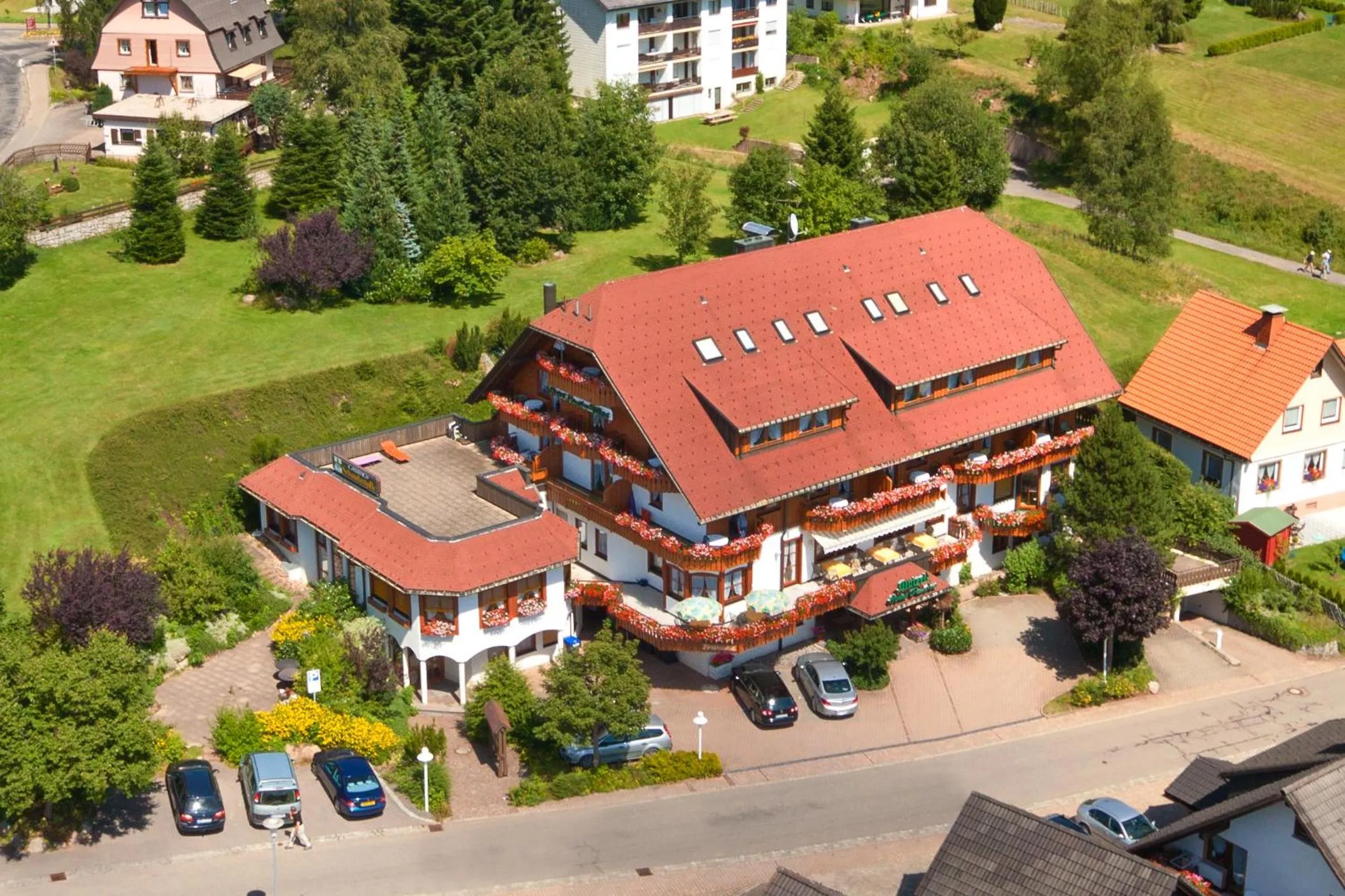 Property building in Schreyers Hotel Restaurant Mutzel