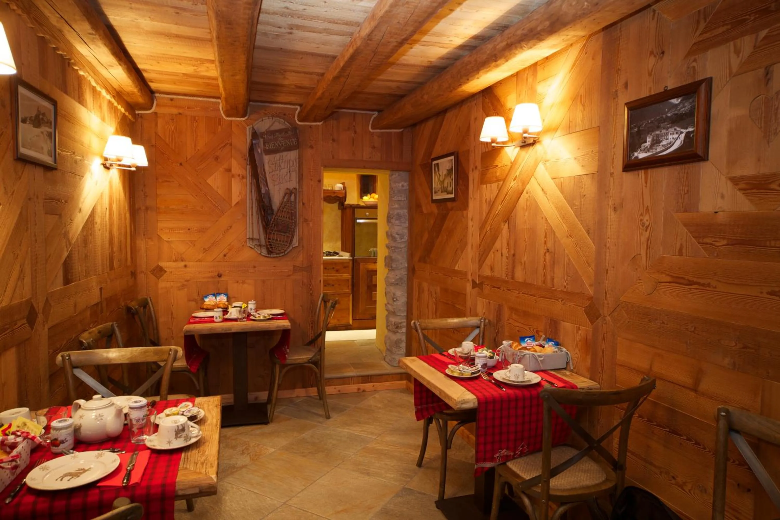 Restaurant/places to eat in La Maison Du Seigneur