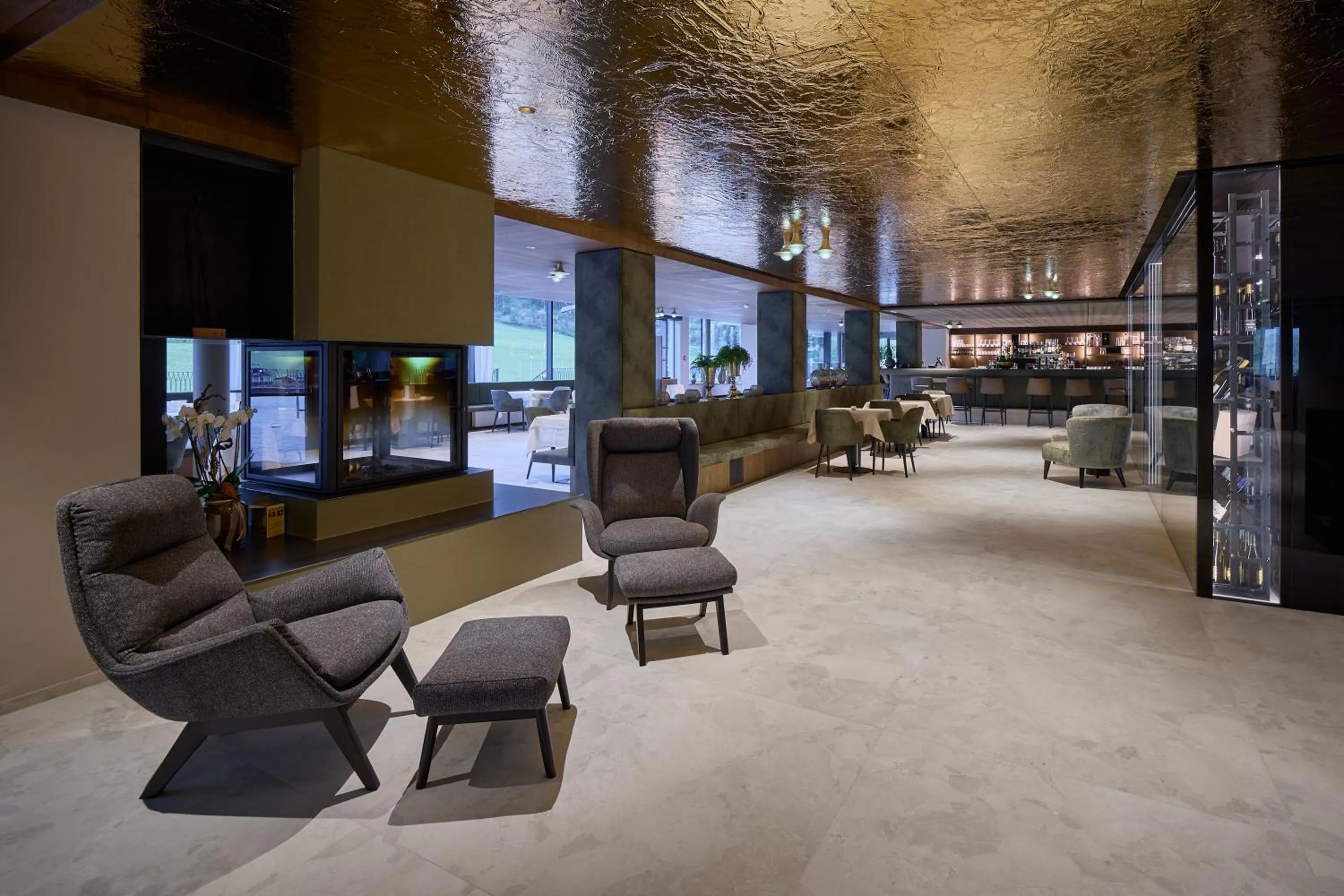 Restaurant/places to eat in Berghotel