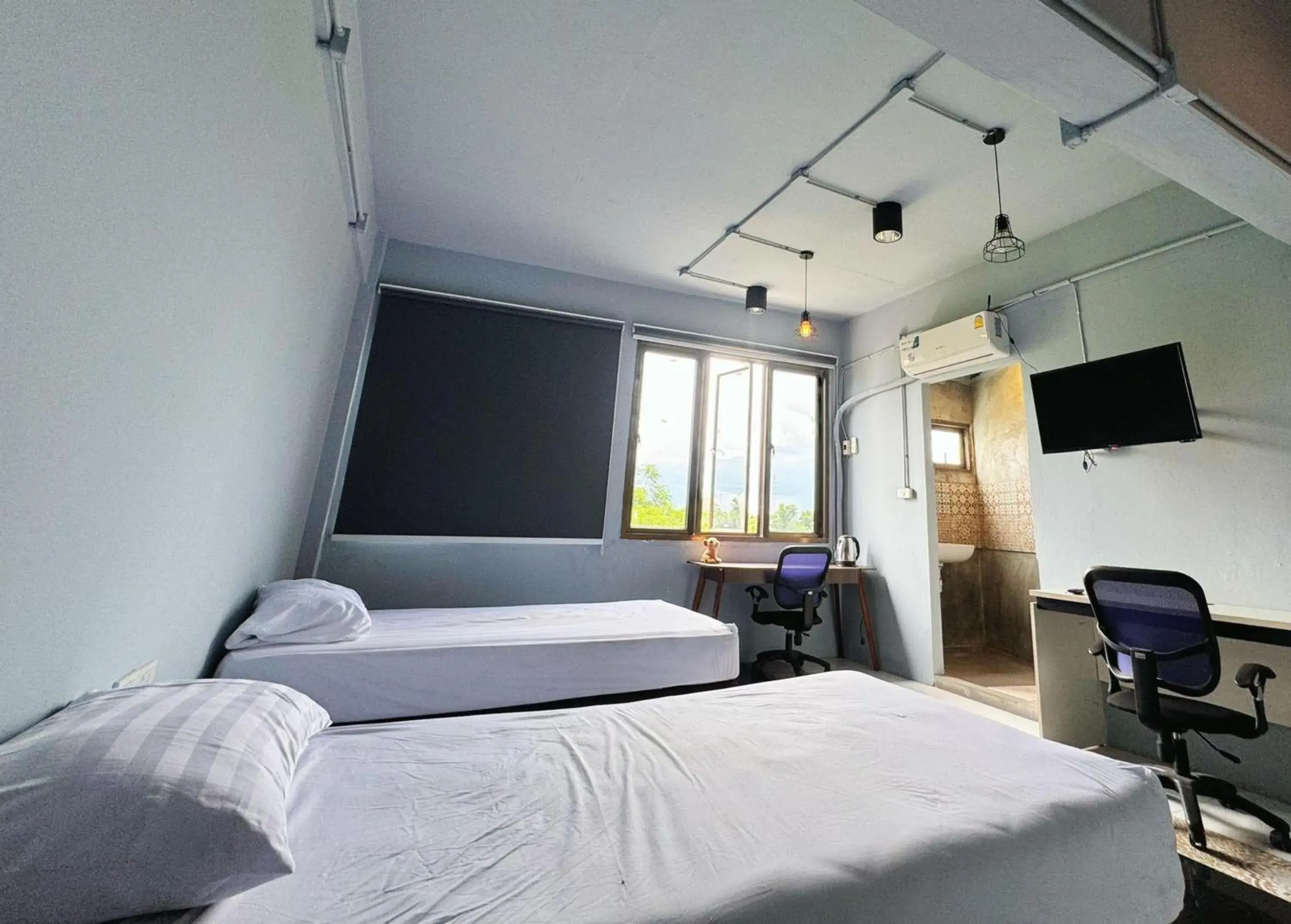 Bedroom, Bed in OYO 75465 Lucky Hostel - Huai Khwang Bedroom, Bed in OYO 75465 Lucky Hostel - Huai Khwang