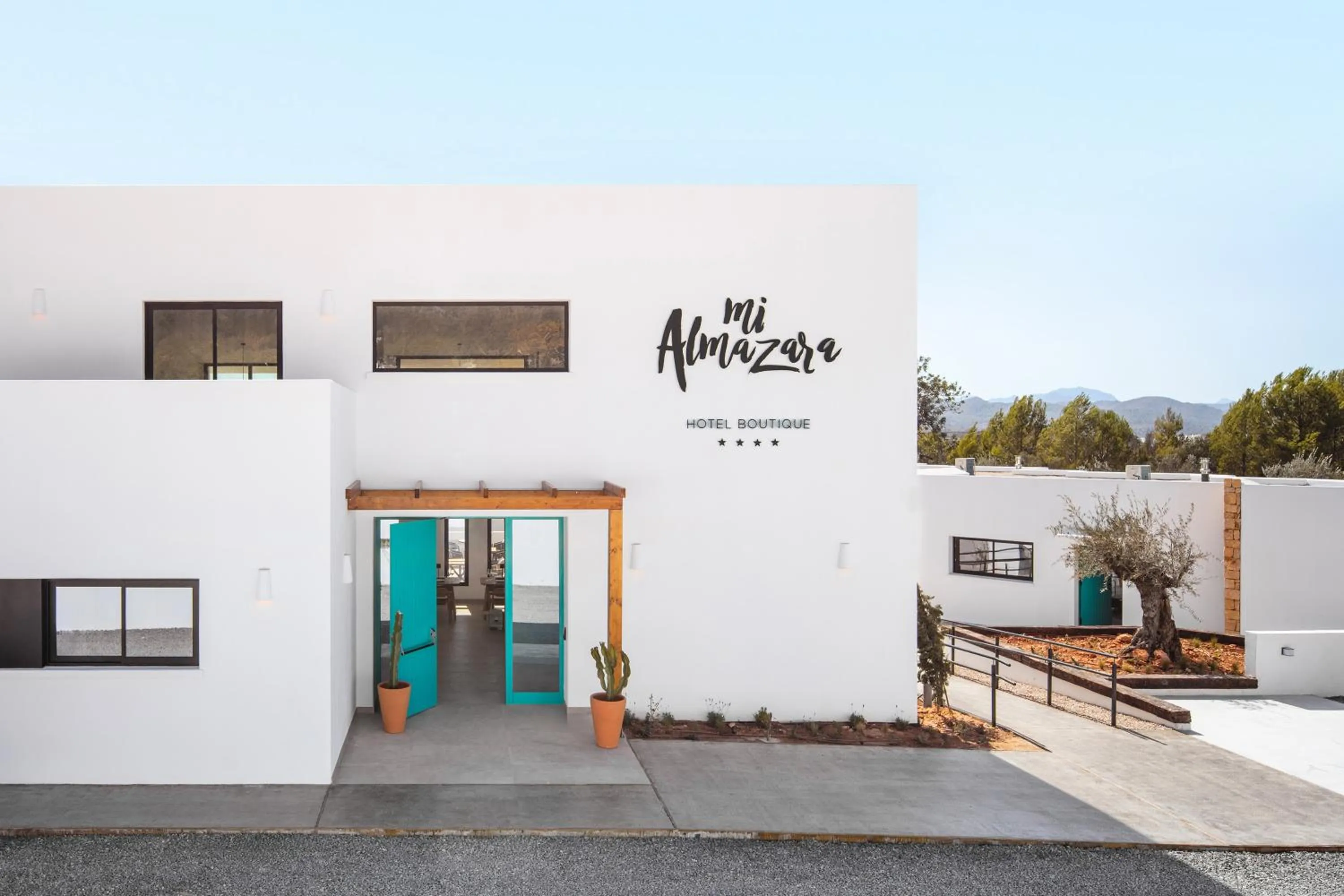 Facade/entrance in Hotel Boutique Mi Almazara