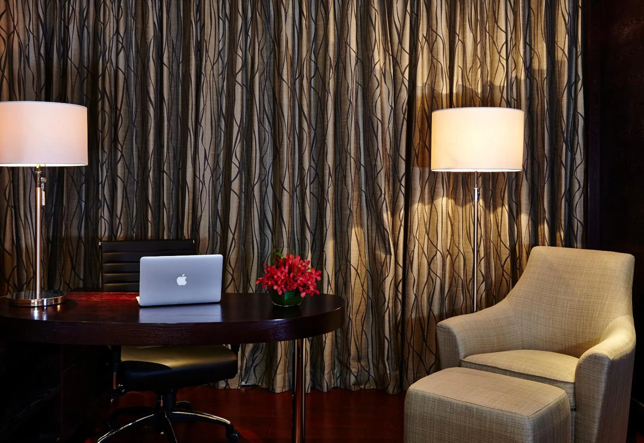 Seating area in Amari Dhaka