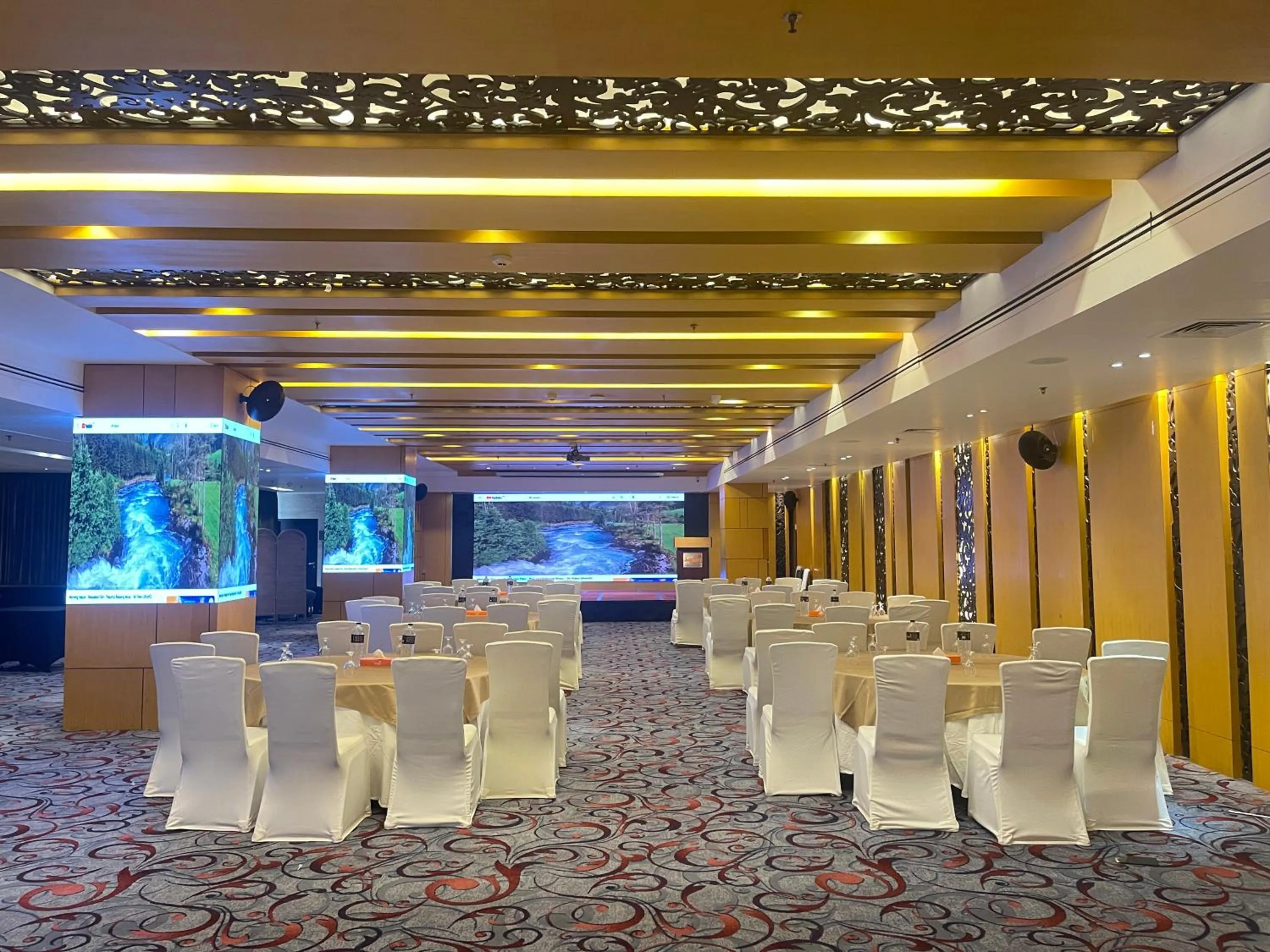 Banquet/Function facilities in Amari Dhaka