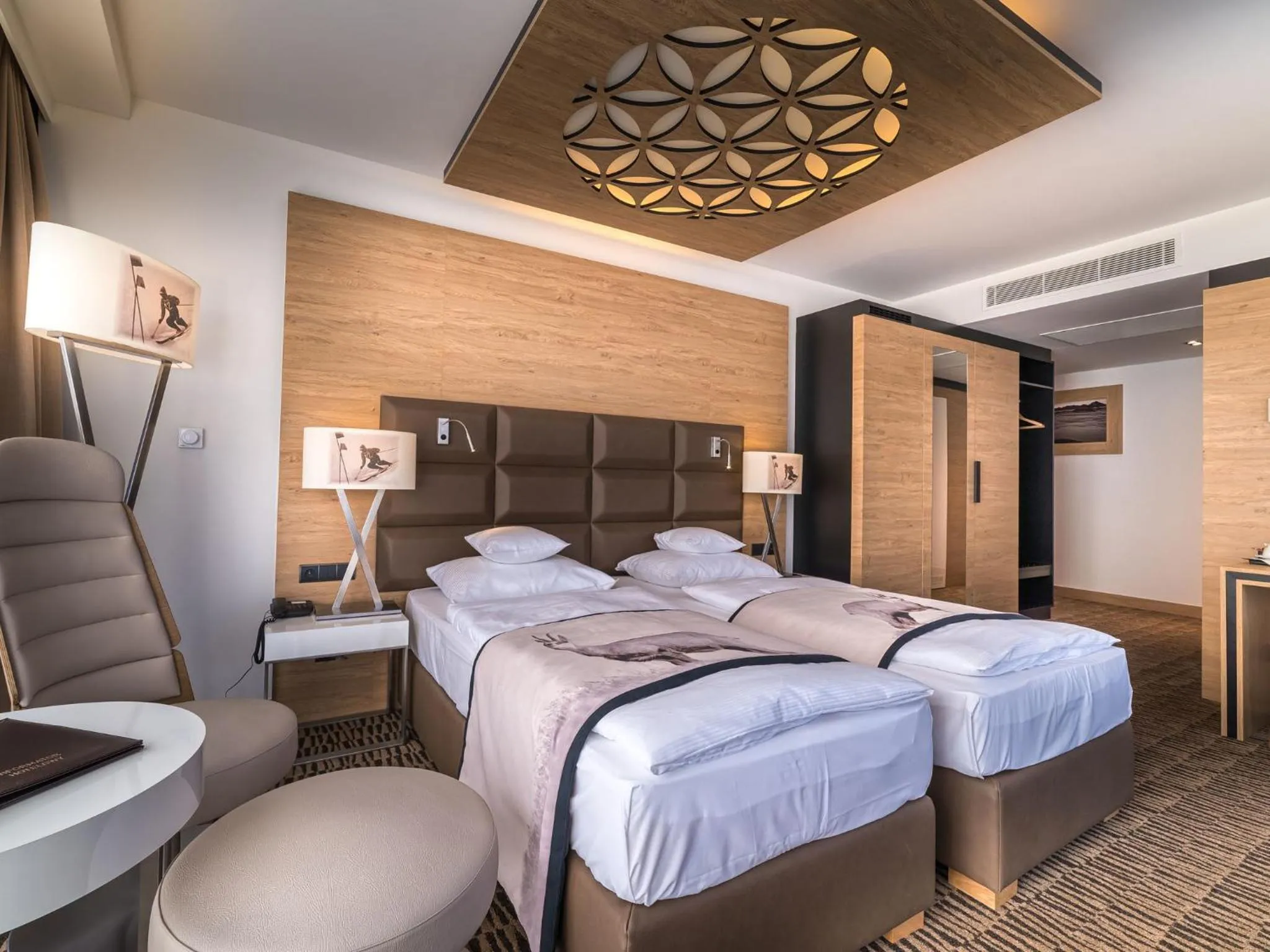 Photo of the whole room, Bed in Rezydencja Nosalowy Dwór