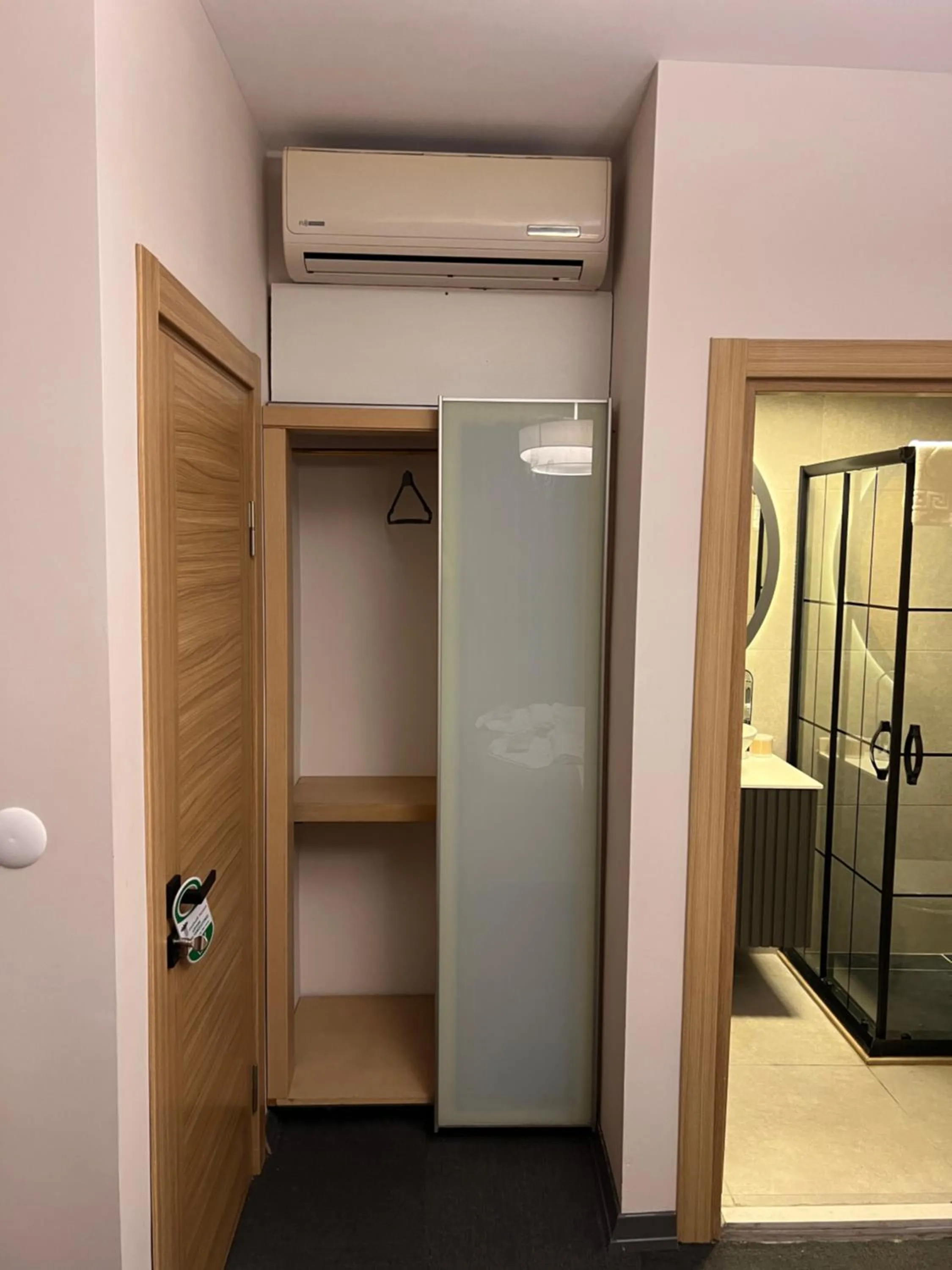 wardrobe in Mahall Hotel