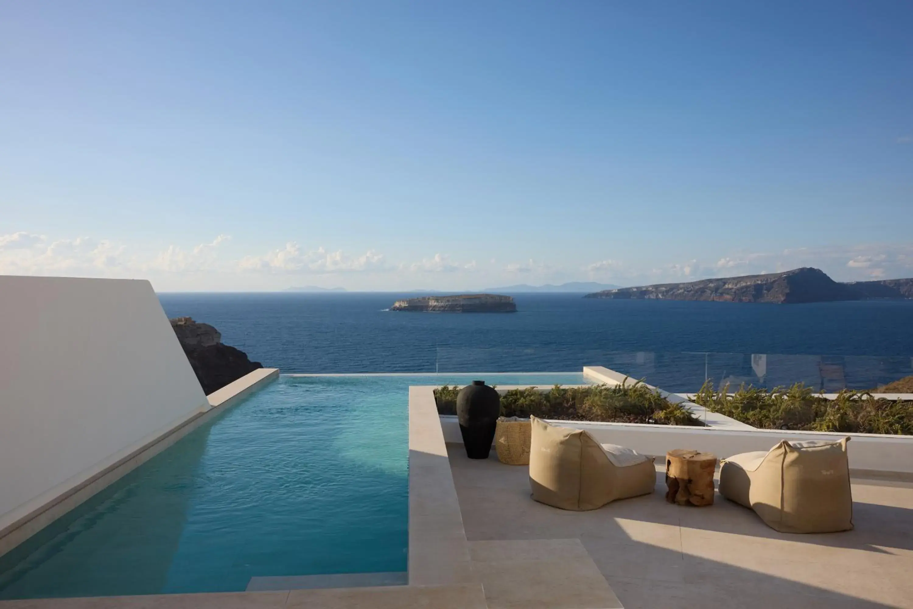 Omna Caldera Suites Omna Caldera Suites