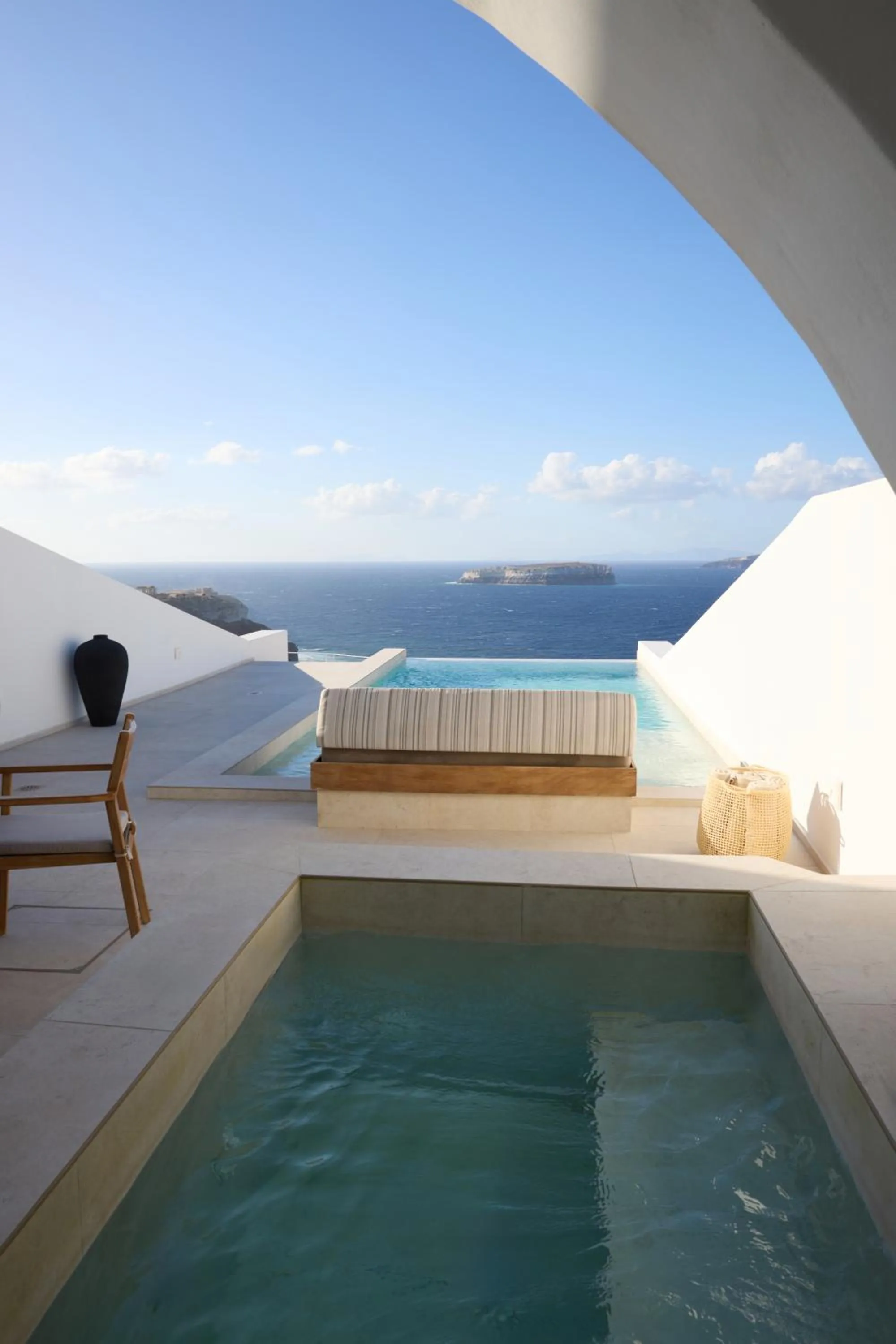 Patio in Omna Caldera Suites