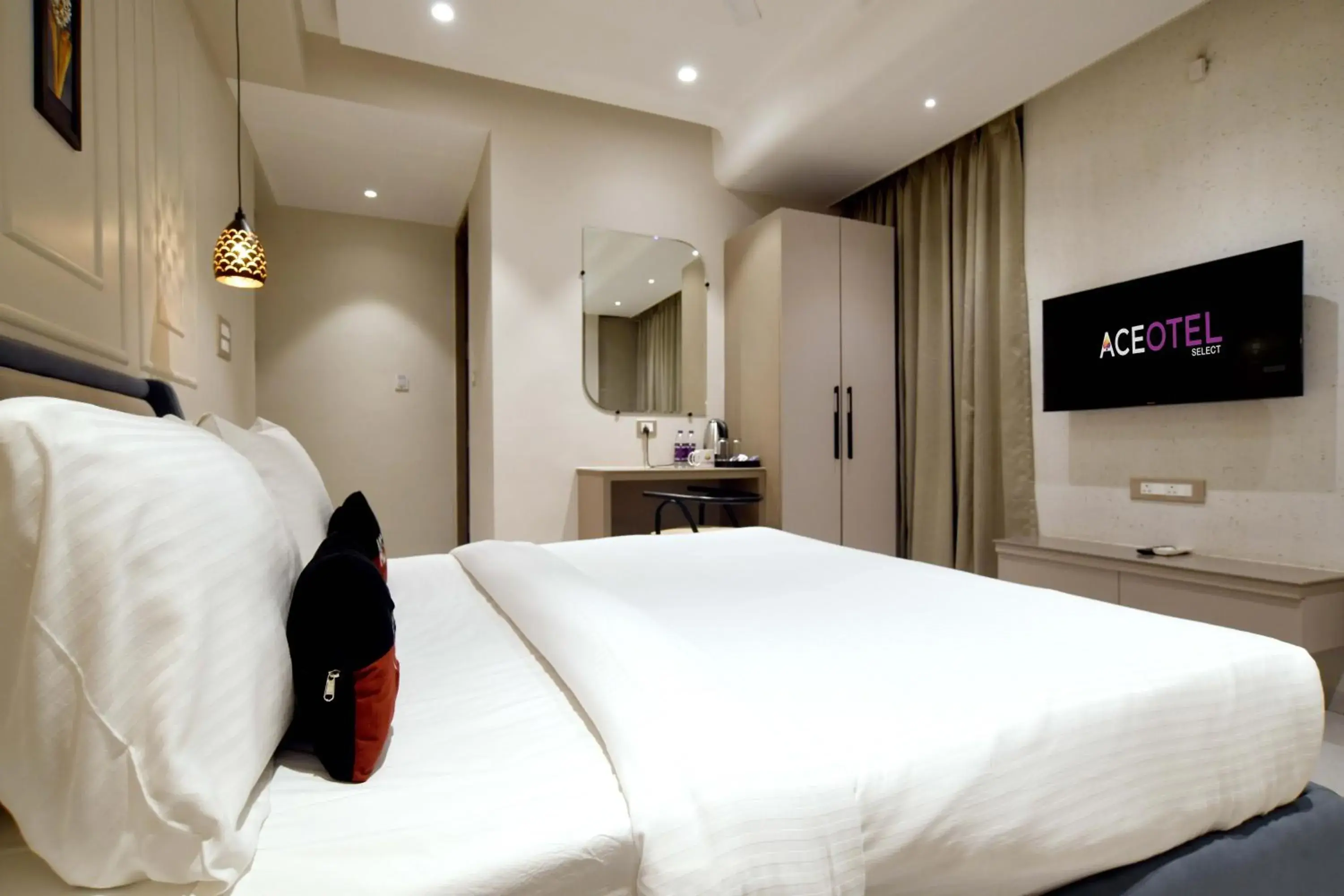 Queen Room - single occupancy in Aceotel Select Tulsi Vijay Nagar- A Luxury Boutique Hotel Queen Room - single occupancy in Aceotel Select Tulsi Vijay Nagar- A Luxury Boutique Hotel