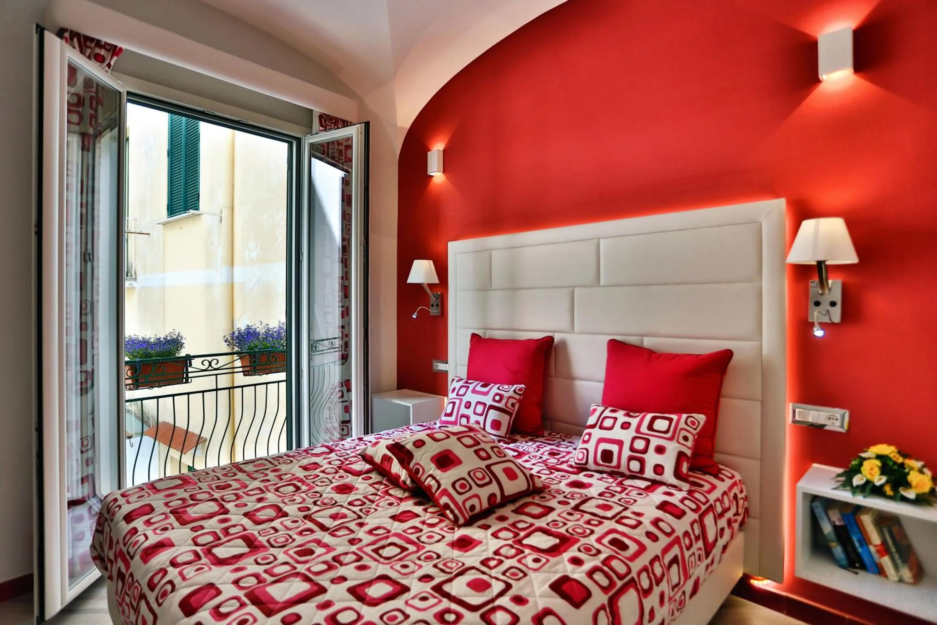 Photo of the whole room, Bed in Amalfi Apartments Design centro storico