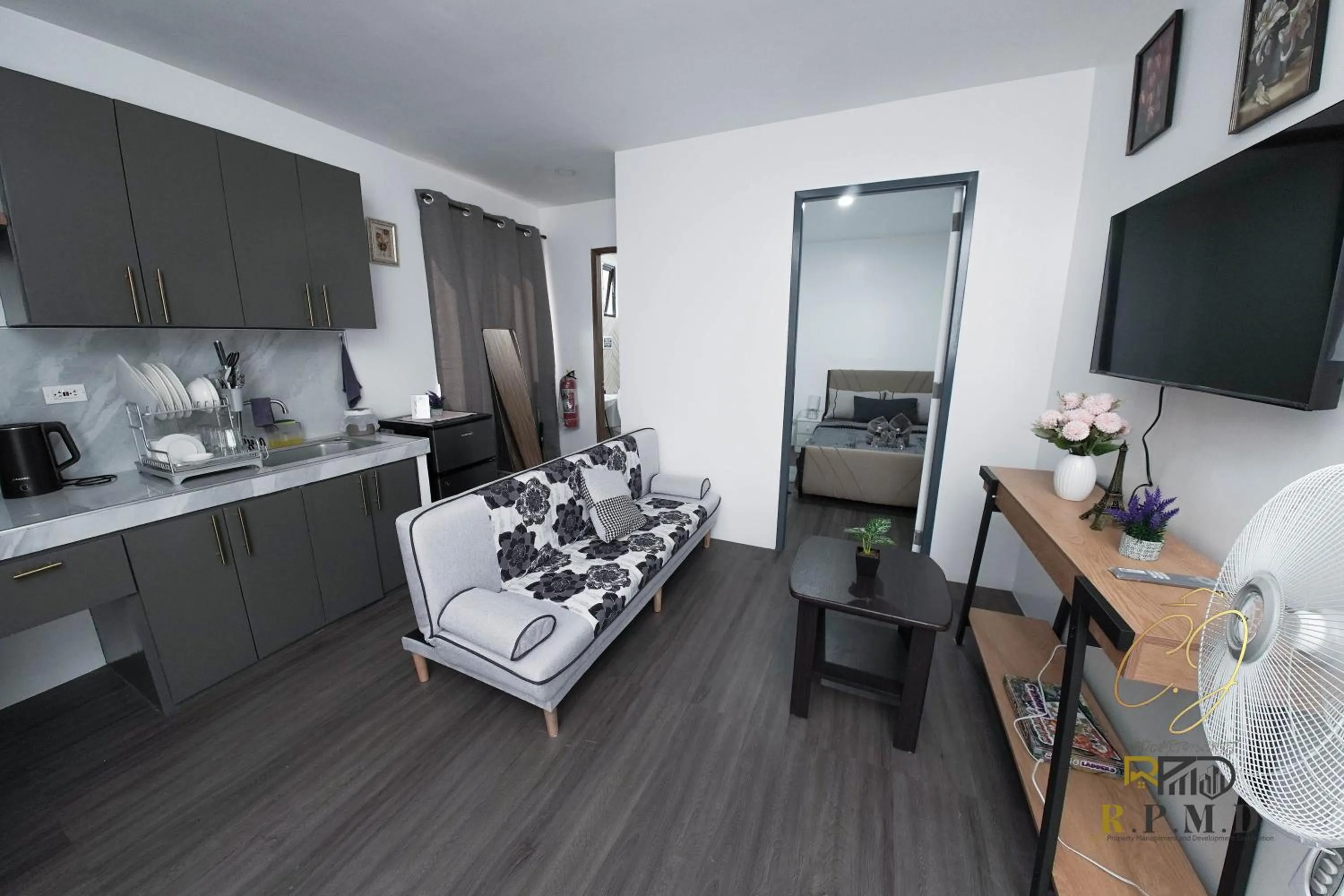 Bed in CJ Apartments