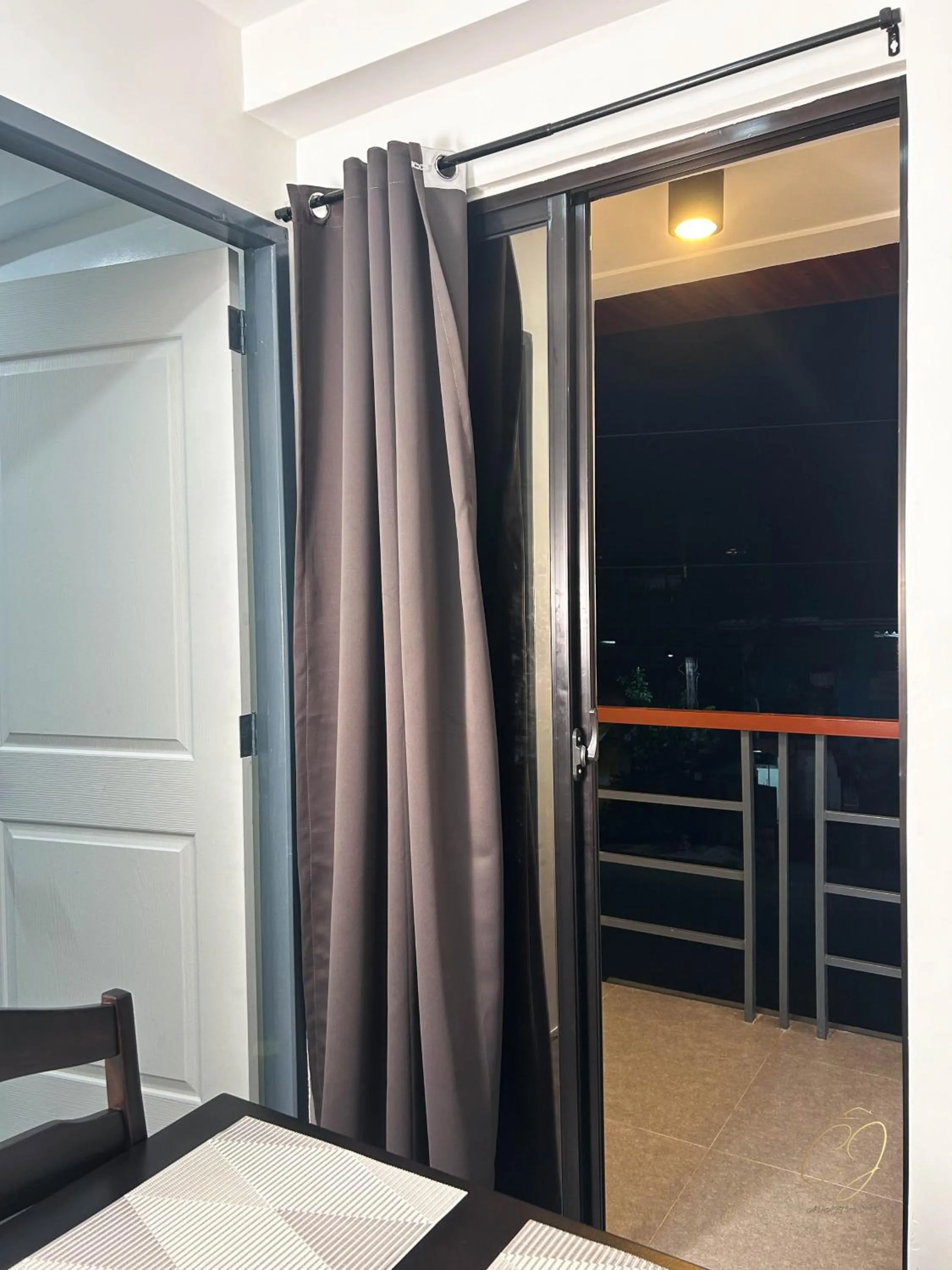 Balcony/Terrace, Bed in CJ Apartments