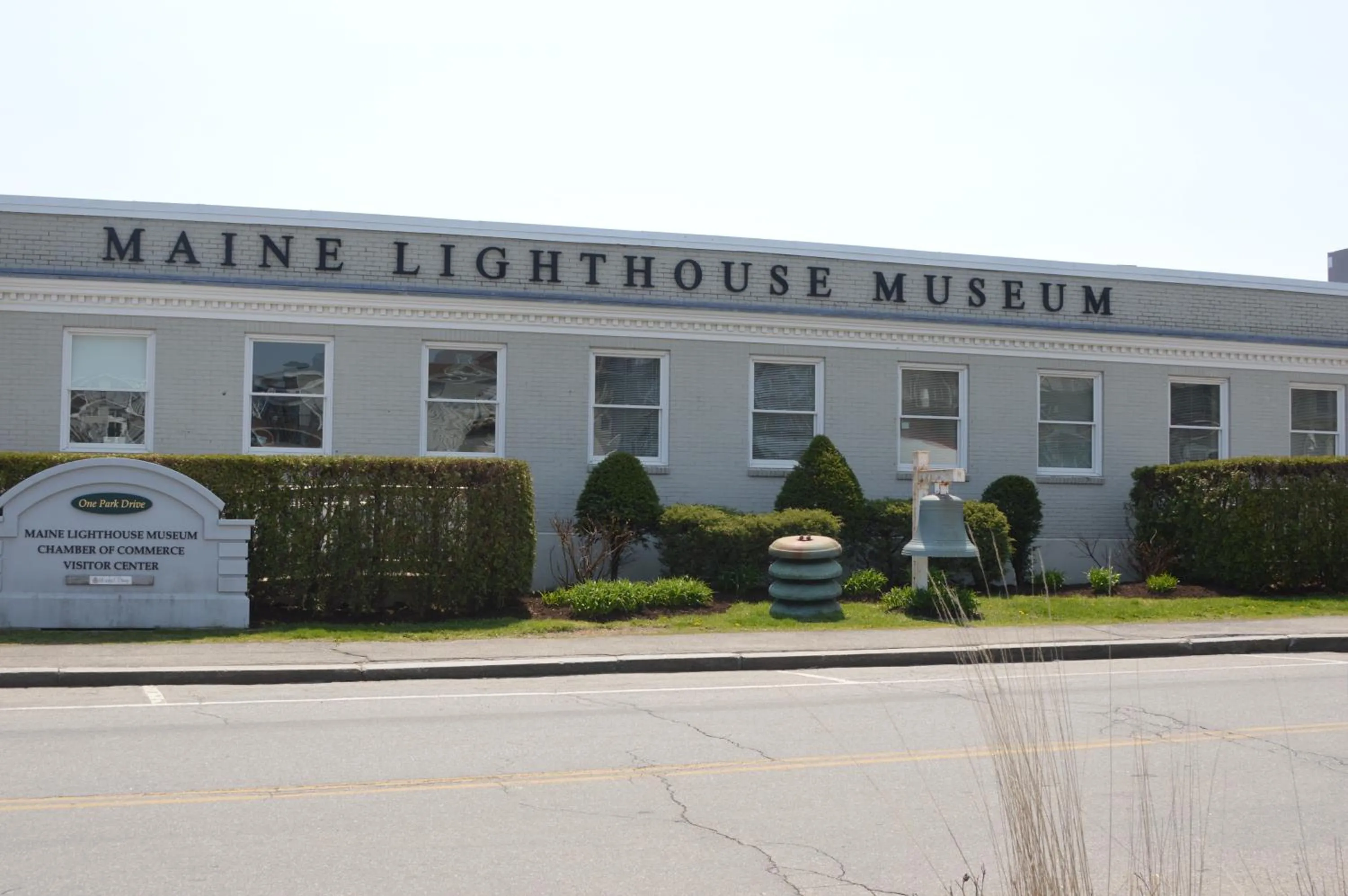 Property building in Rockland Harbor Hotel