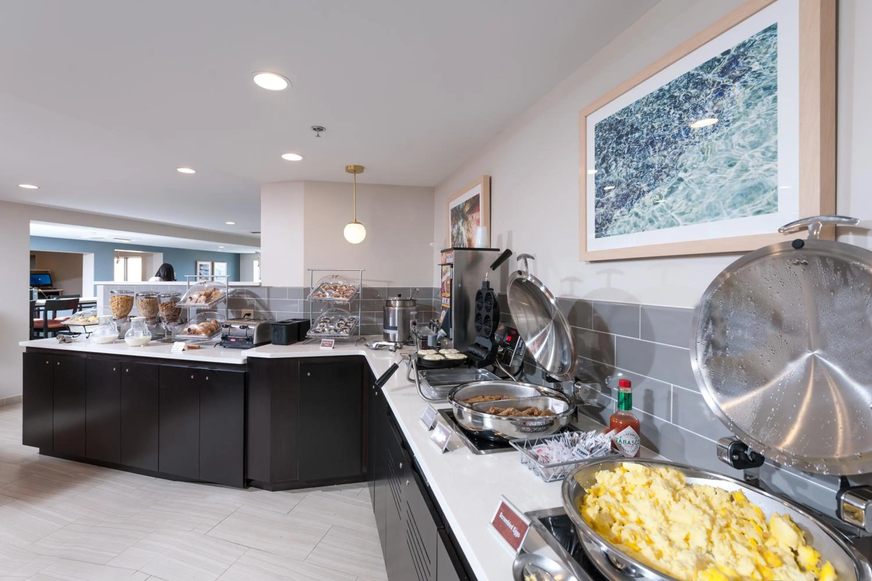 Breakfast in Rockland Harbor Hotel